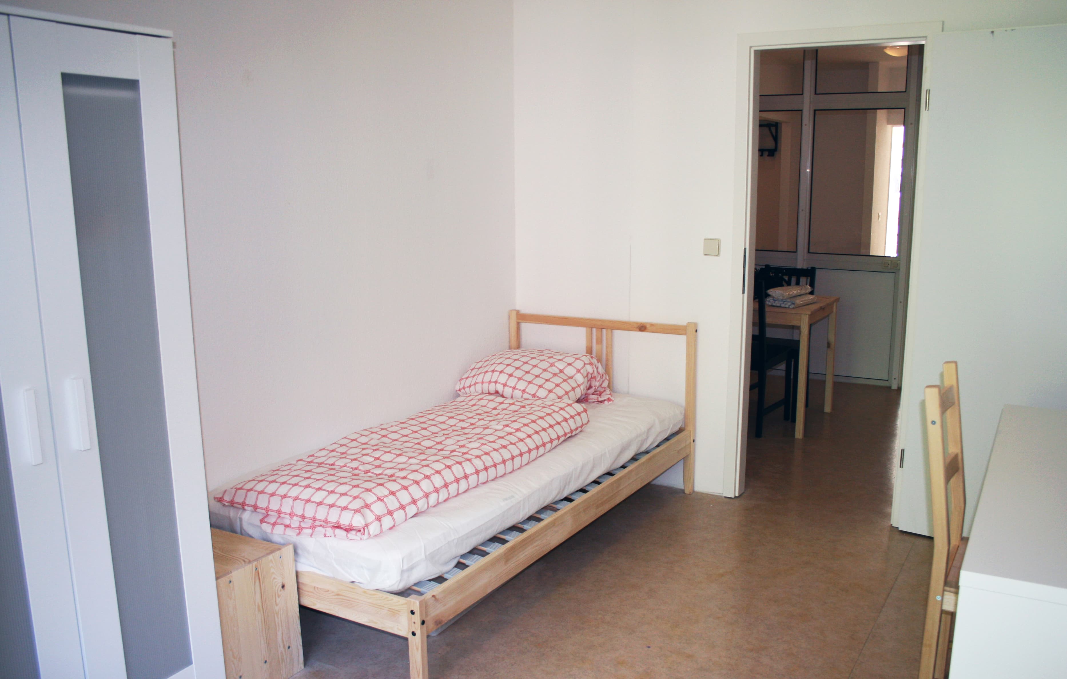 Marketing picture of unit DE-01-094-04M