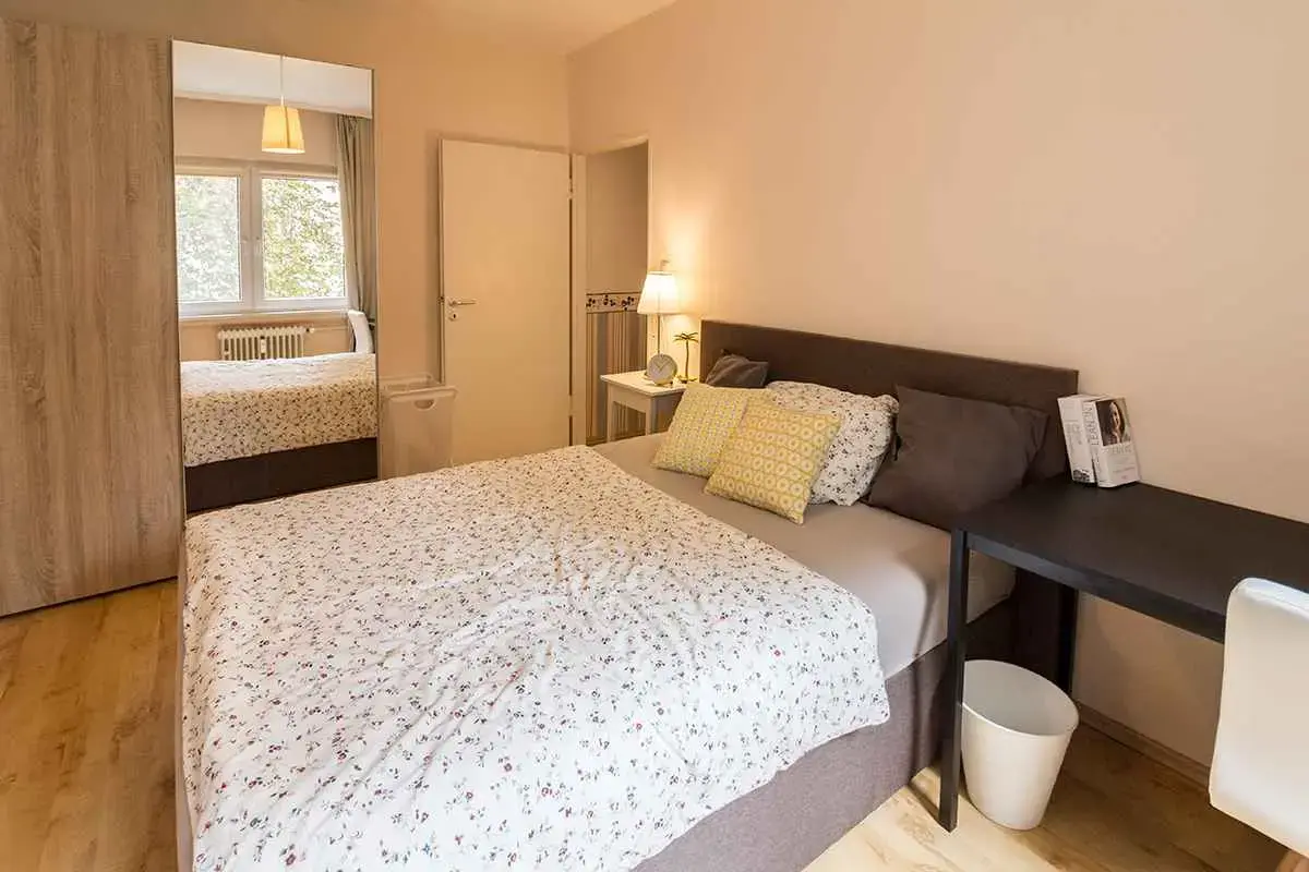 Image of the room