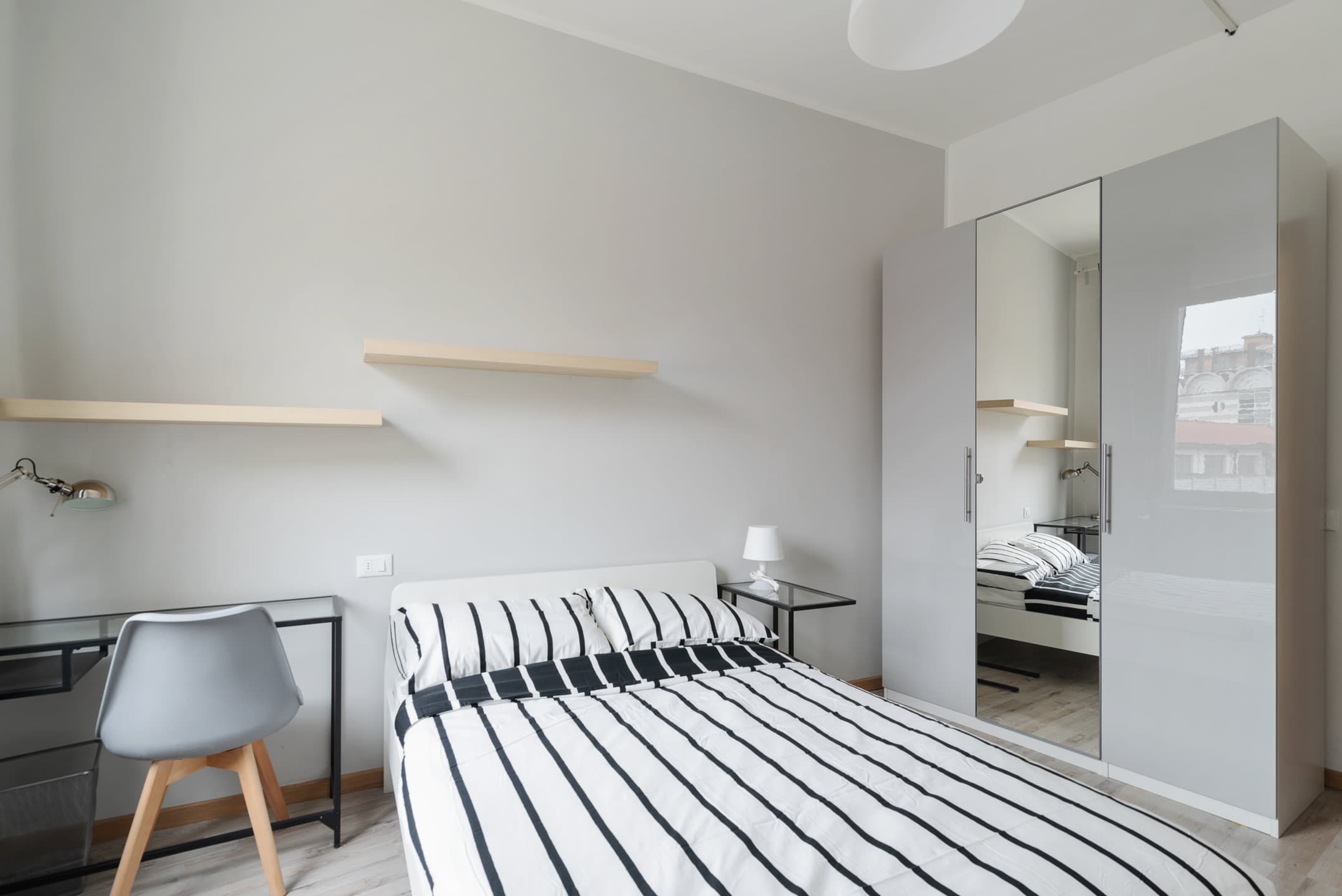 Image of the room