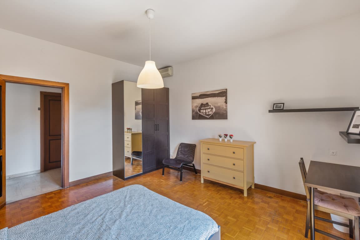 Image of the room