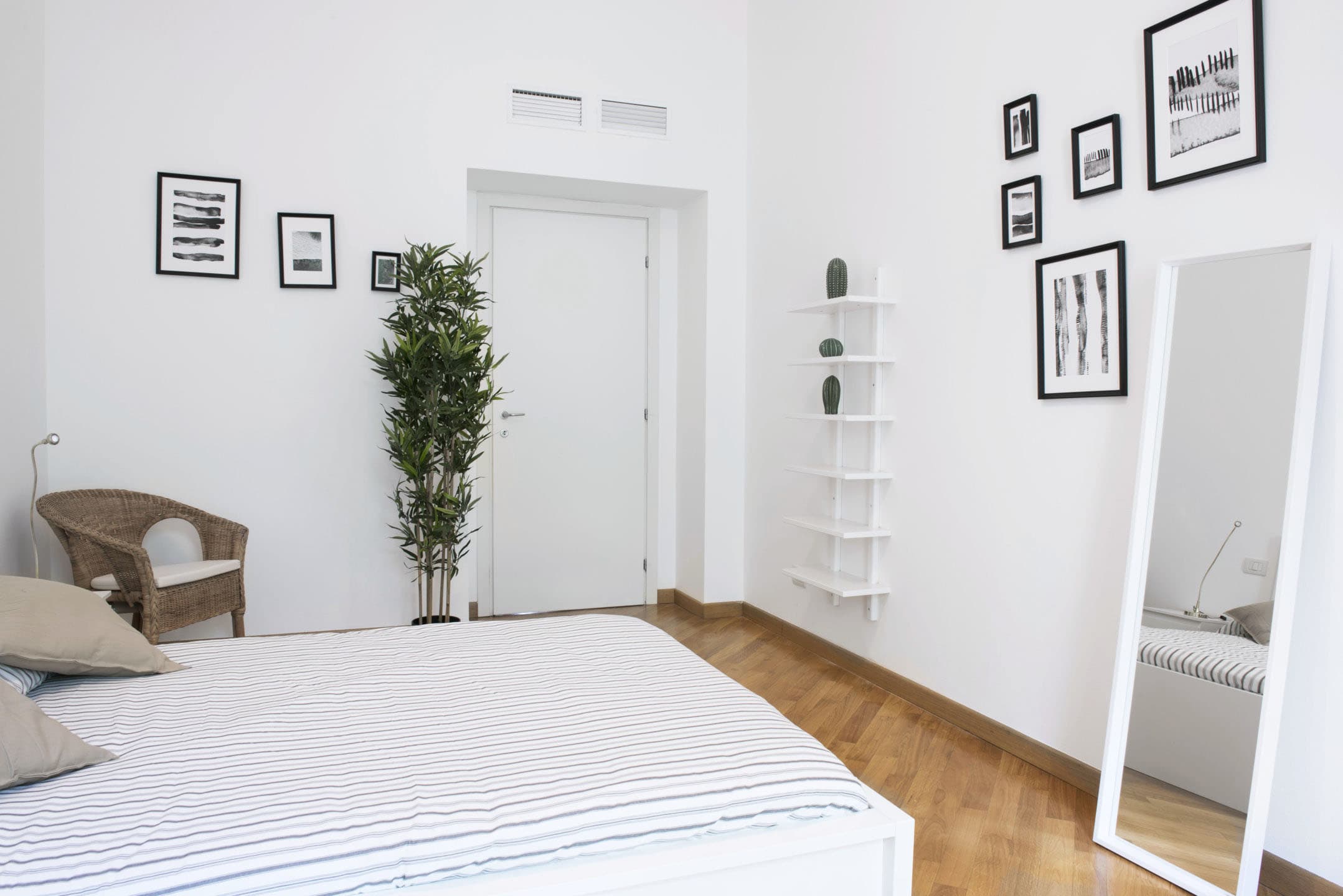 Image of the room
