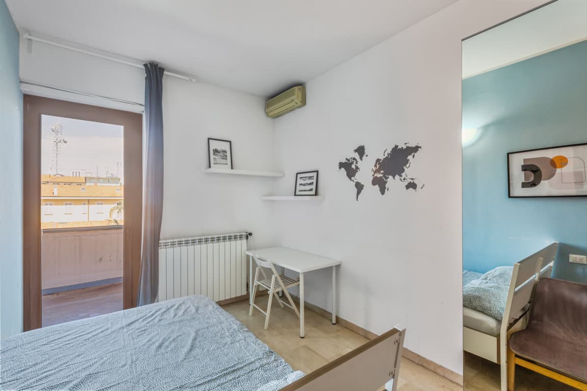 Image of the room
