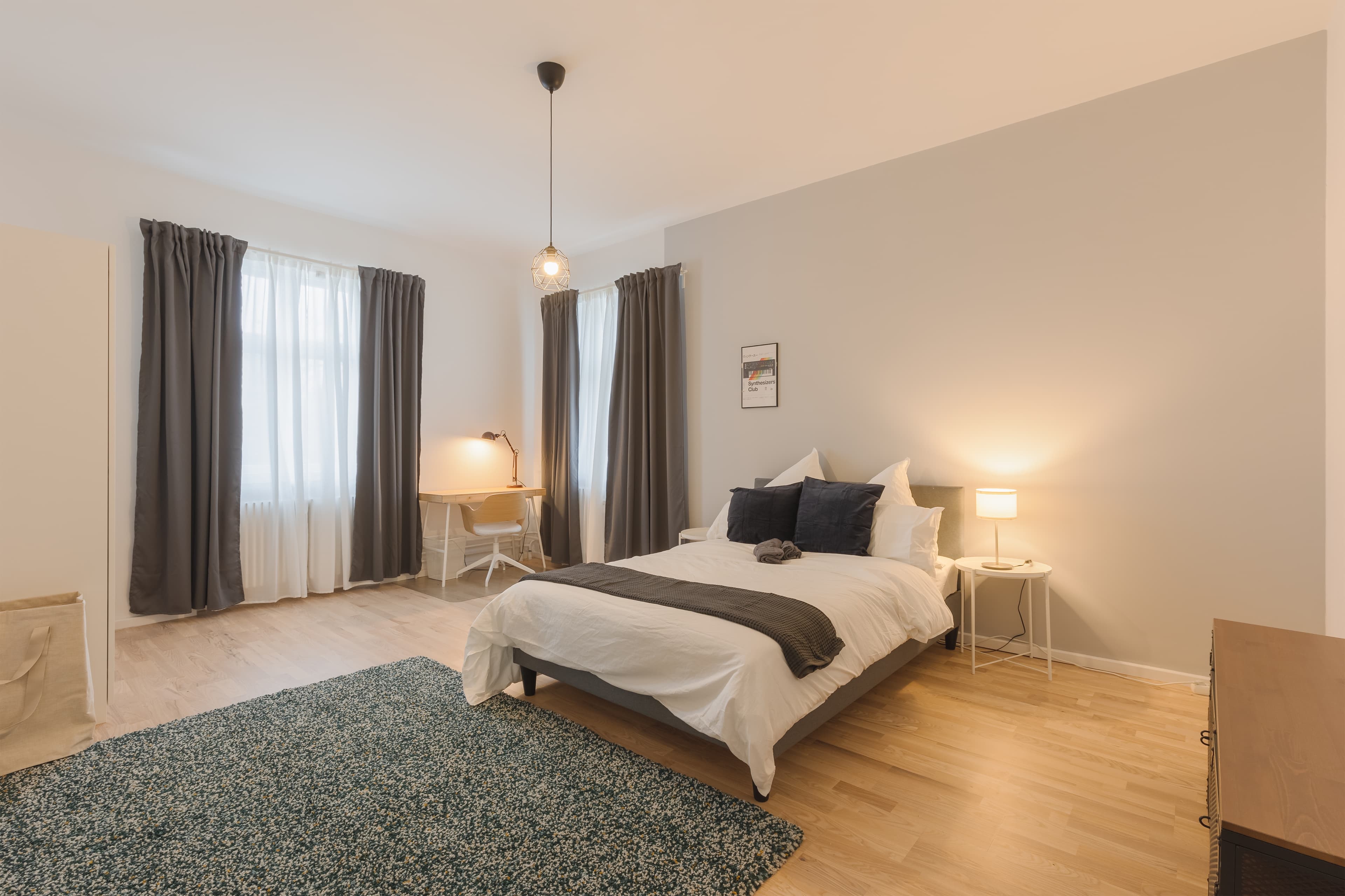 room-image