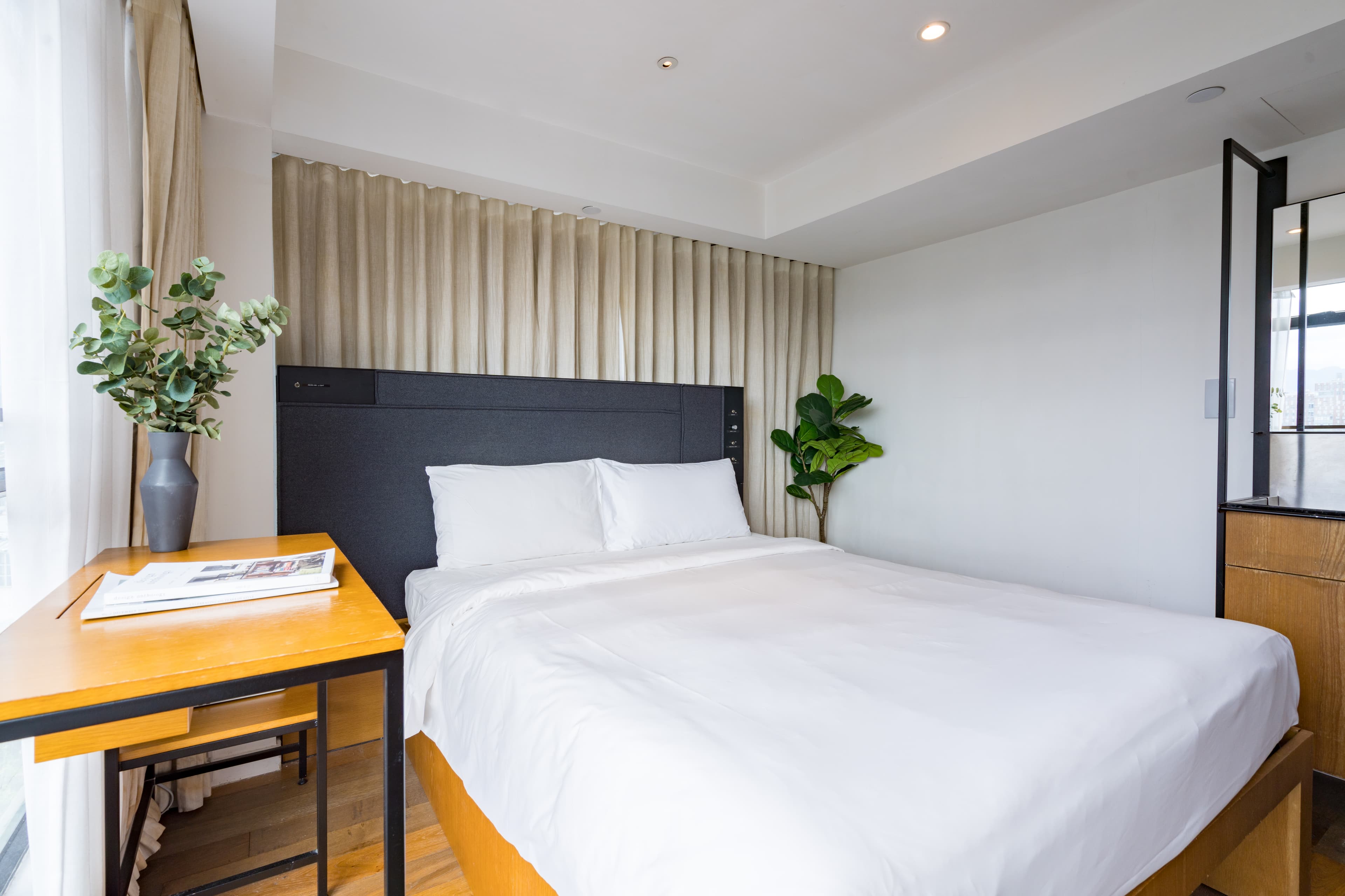 Image of the room