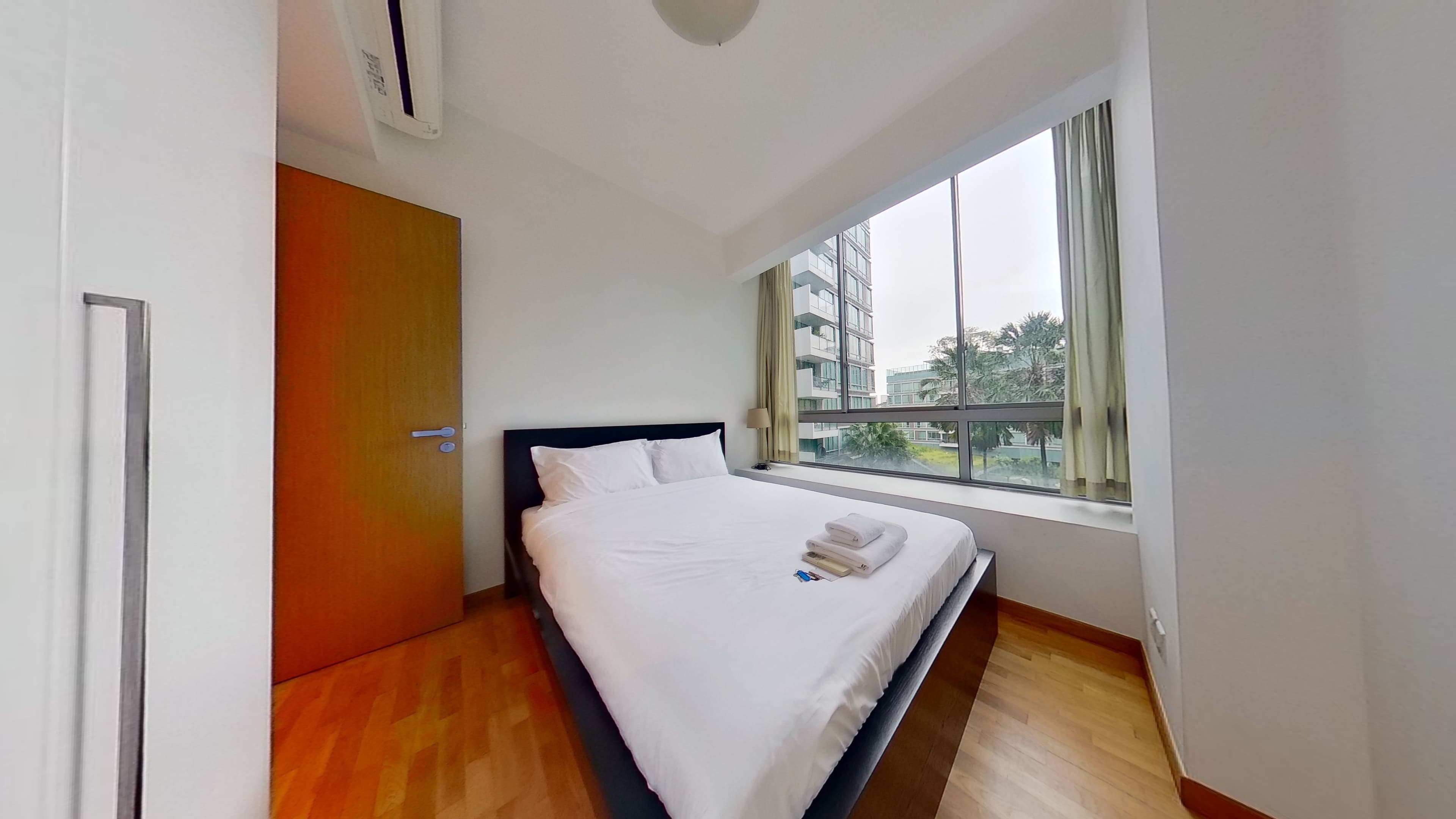 Marketing picture of unit SG-01-033-001-02