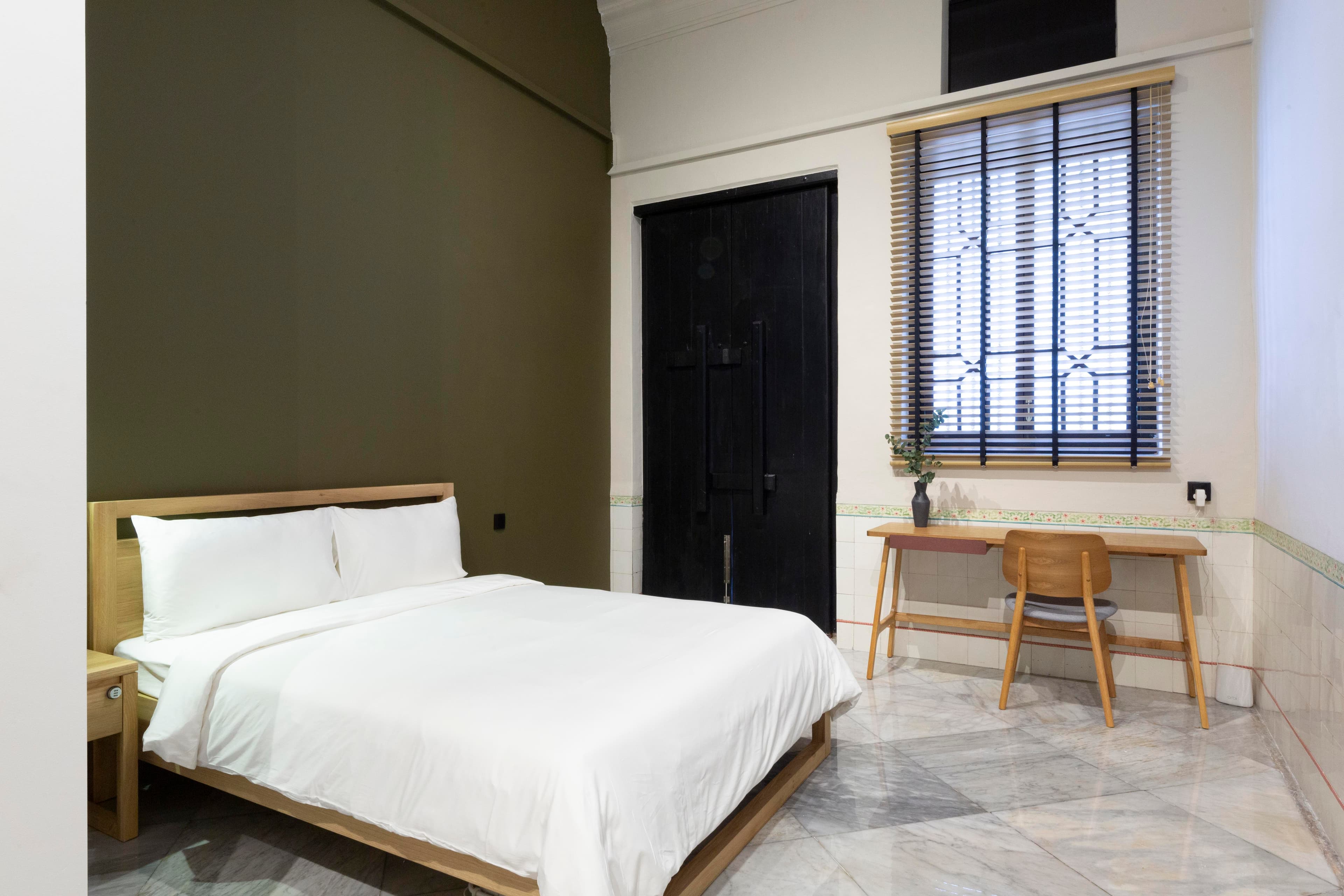 Image of the room