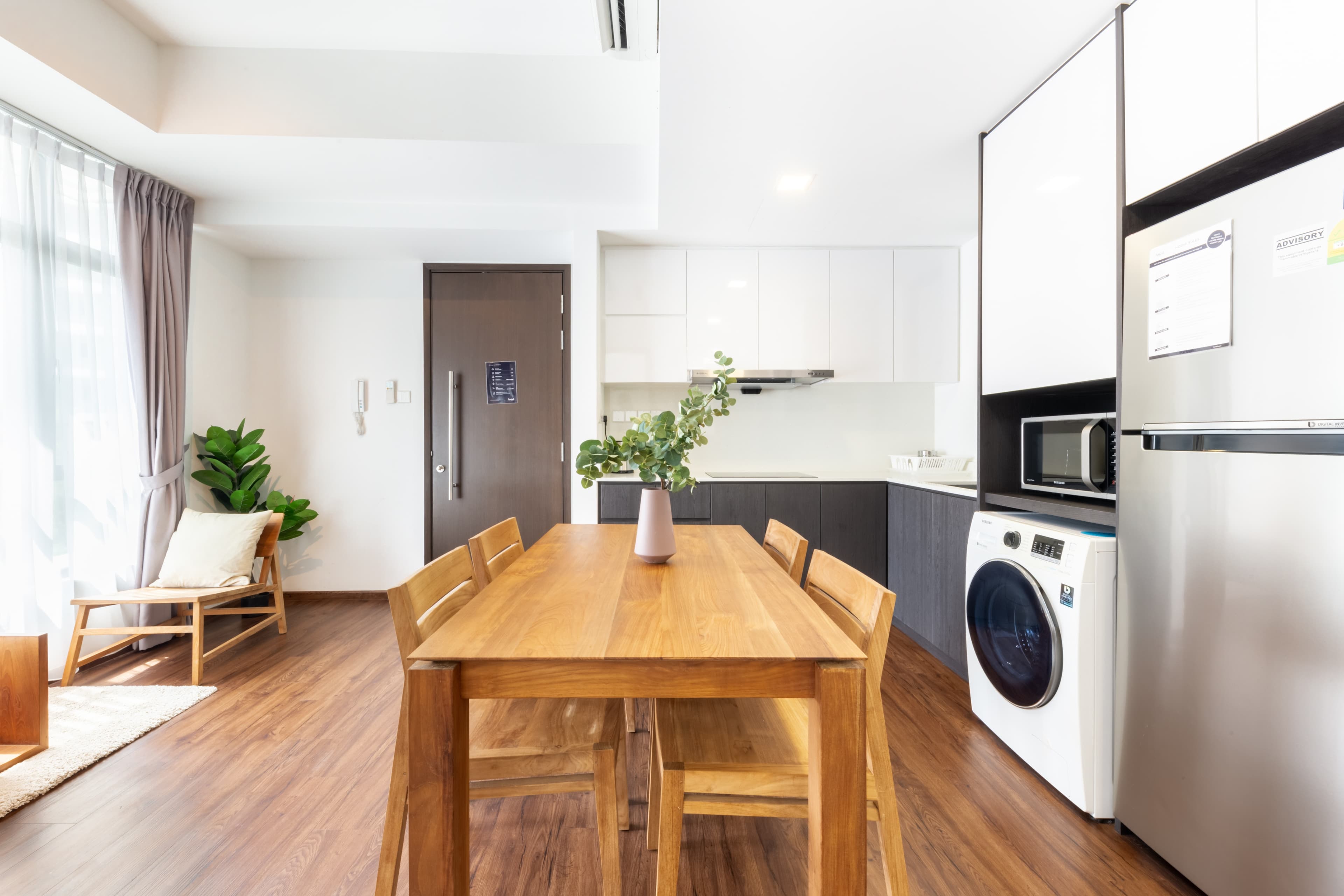 Marketing picture of unit SG-01-002-004-01