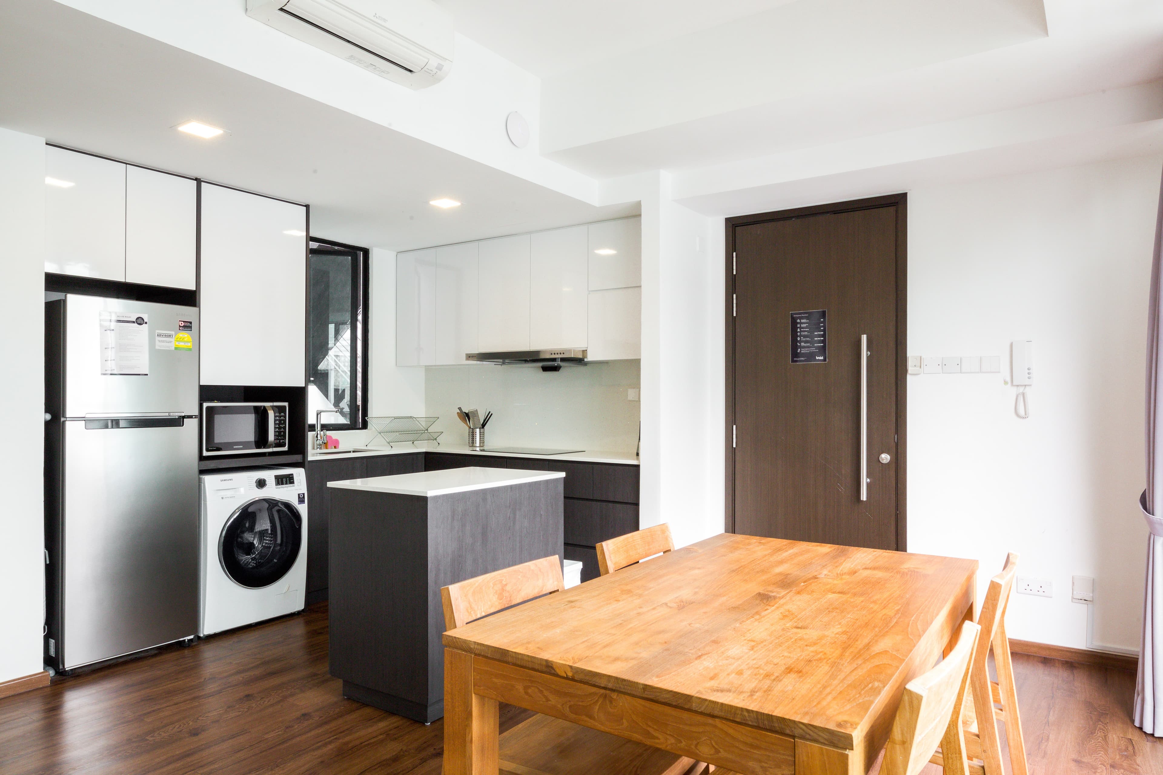 Picture of unit SG-01-002-007-02