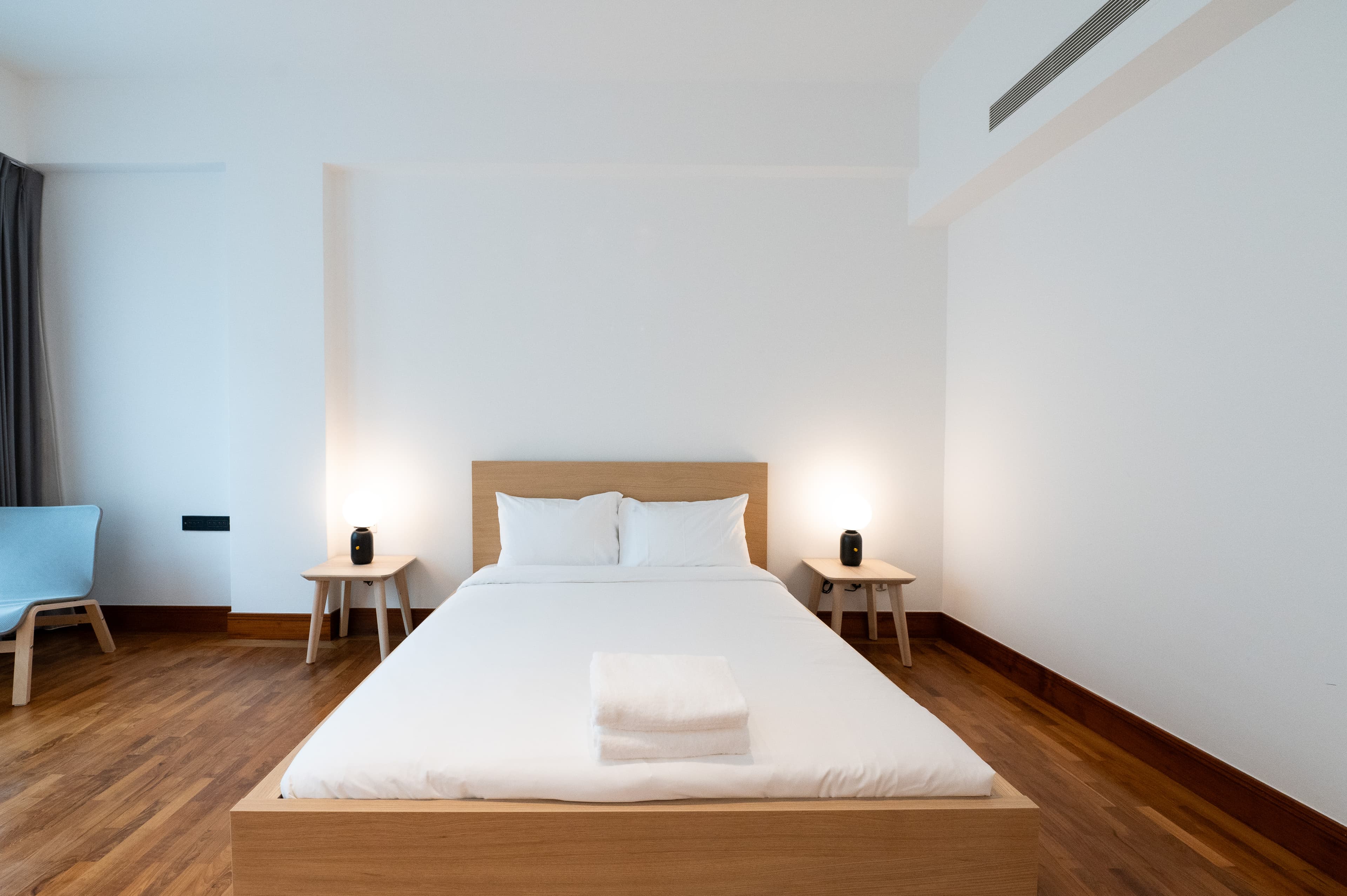 Marketing picture of unit SG-01-083-001-001
