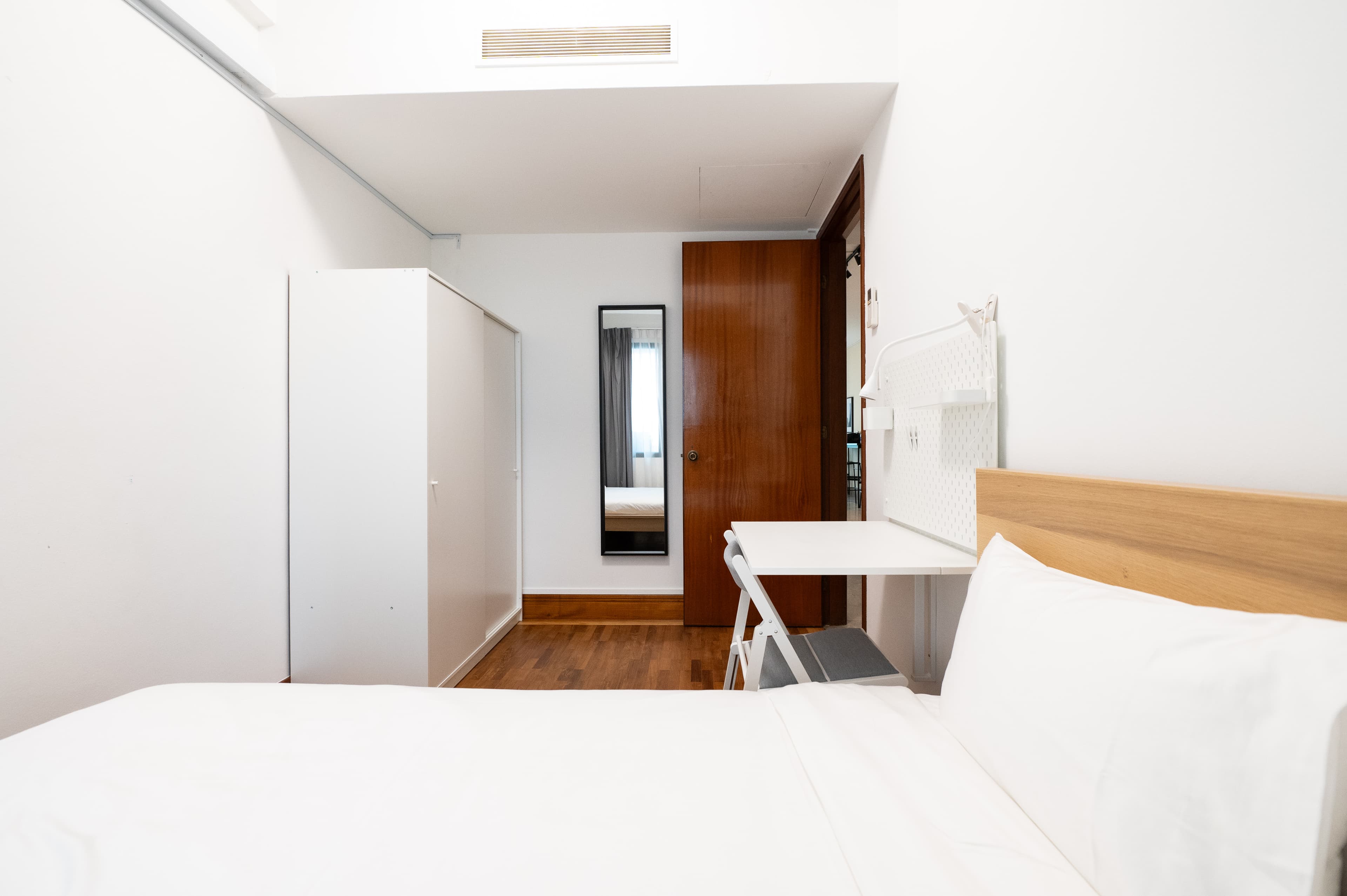 Marketing picture of unit SG-01-083-001-004