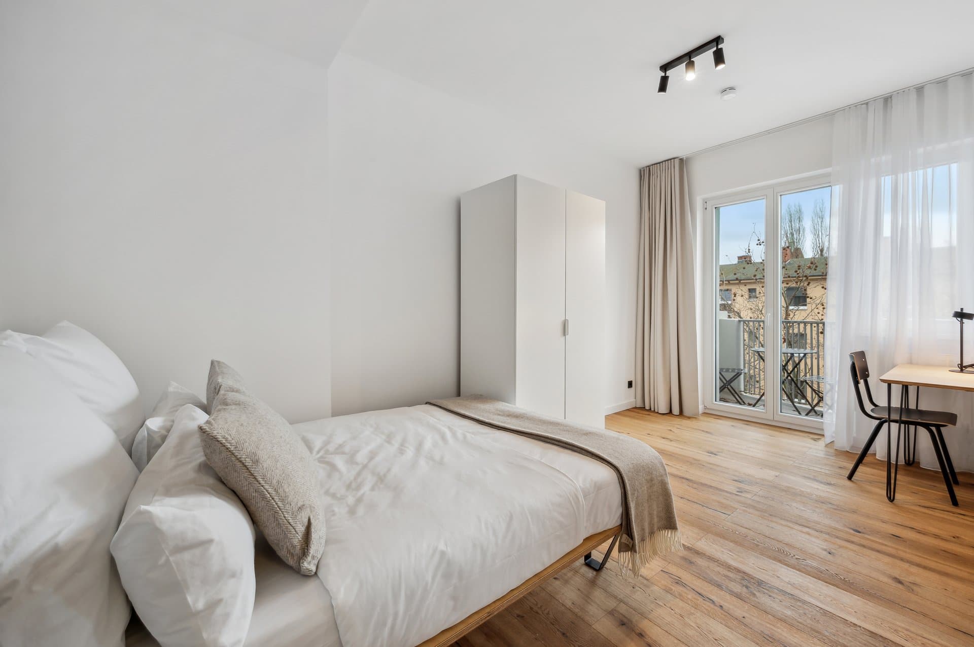 Marketing picture of unit DE-01-477-013-02