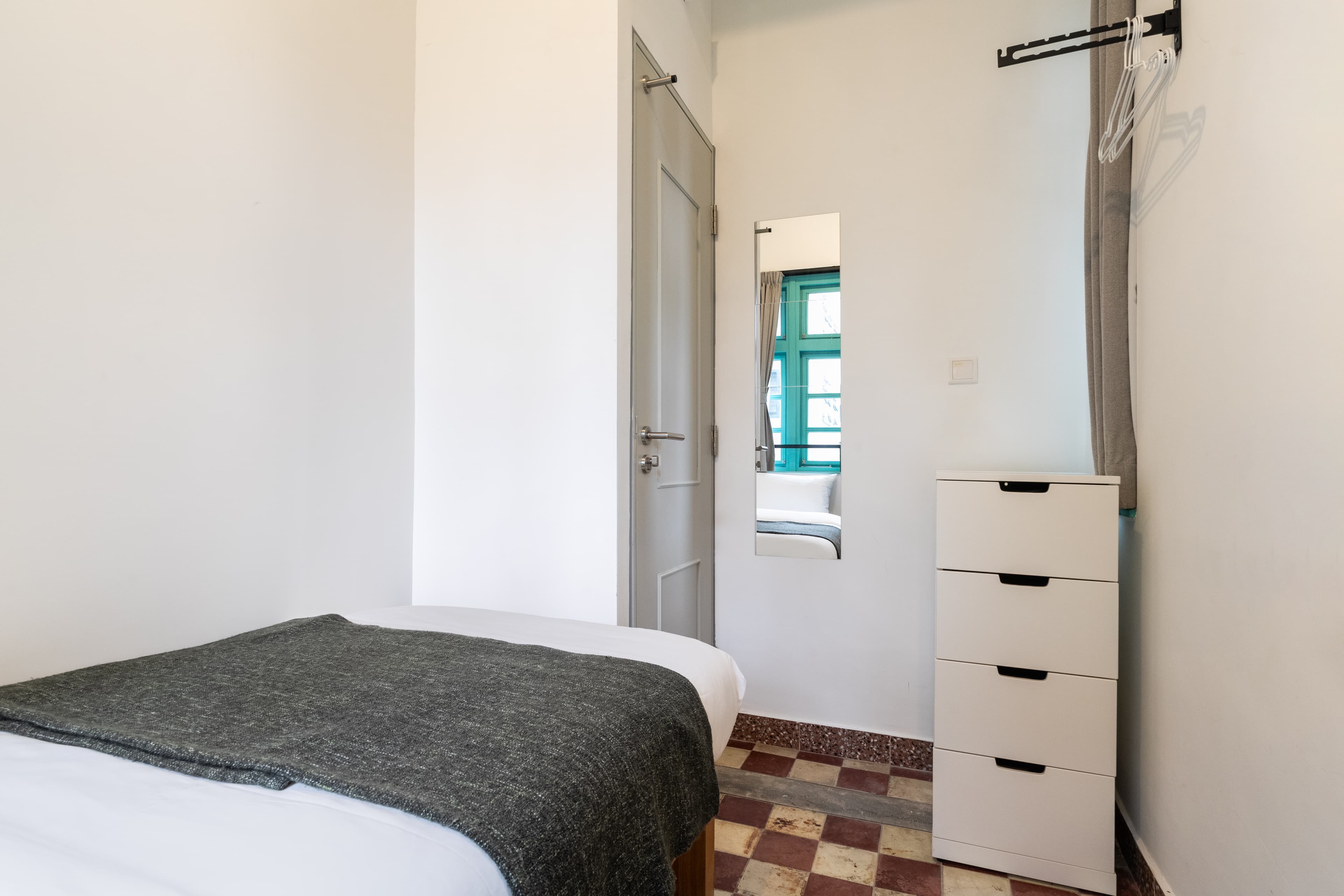 Picture of unit HK-01-057-004-005