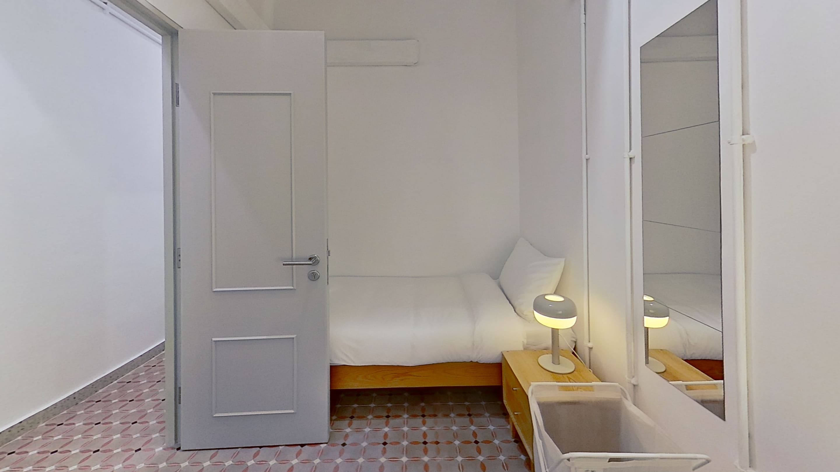 Marketing picture of unit HK-01-061-001-002