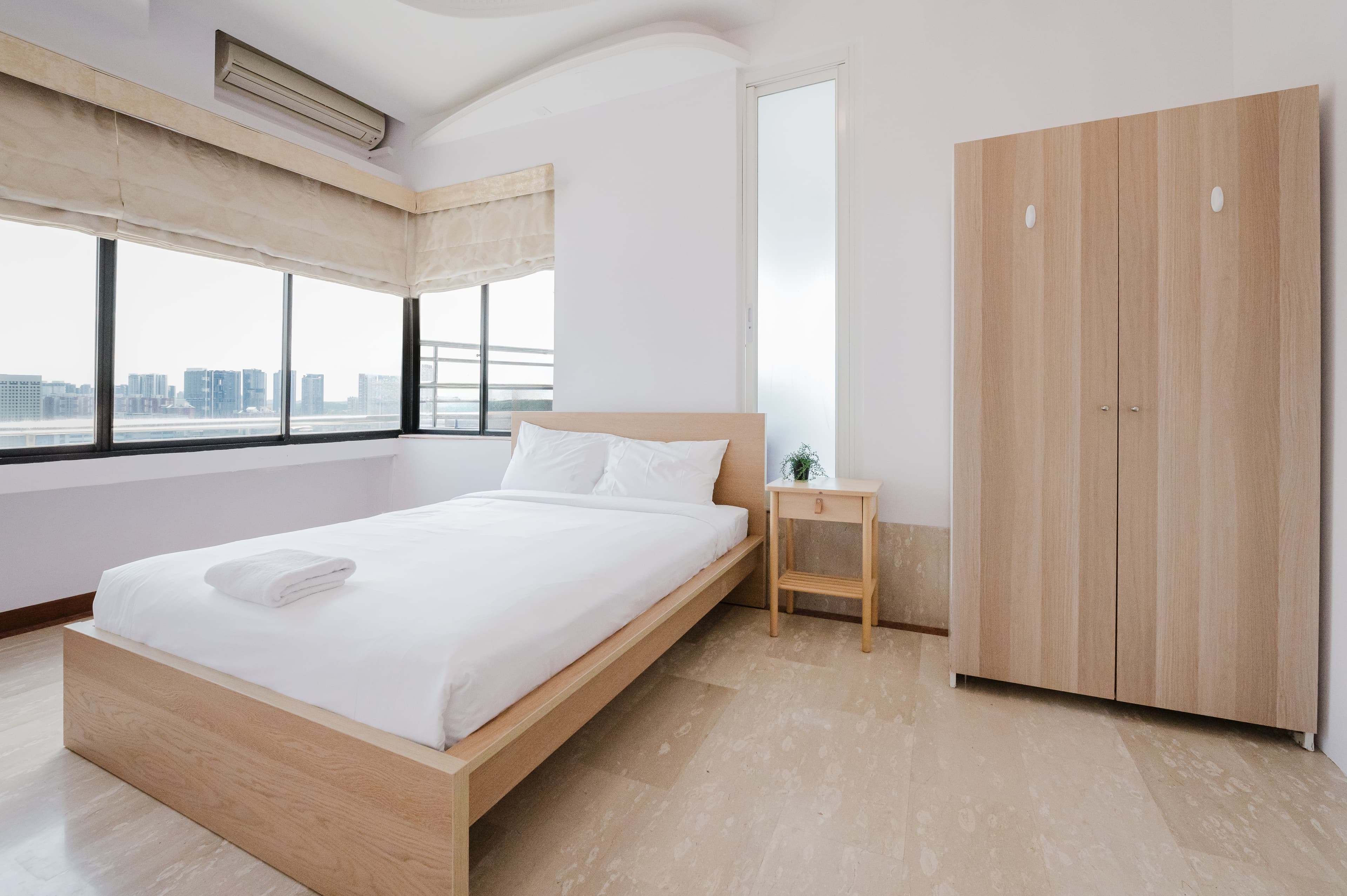 Marketing picture of unit SG-01-108-001-007