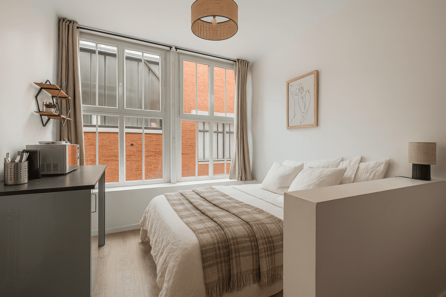 Marketing picture of unit FR-18-011-001-004