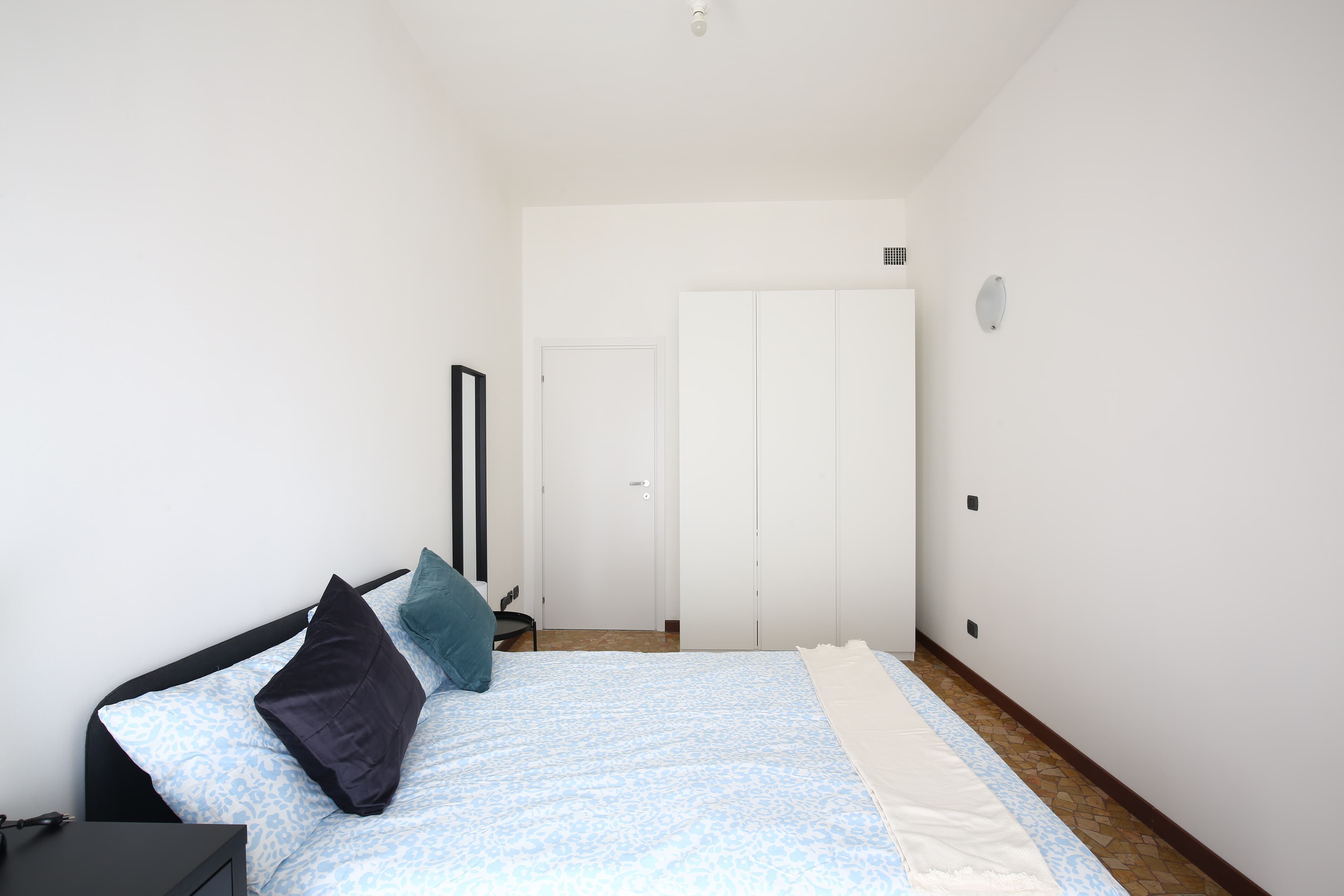 Picture of unit IT-14-070-002-03H