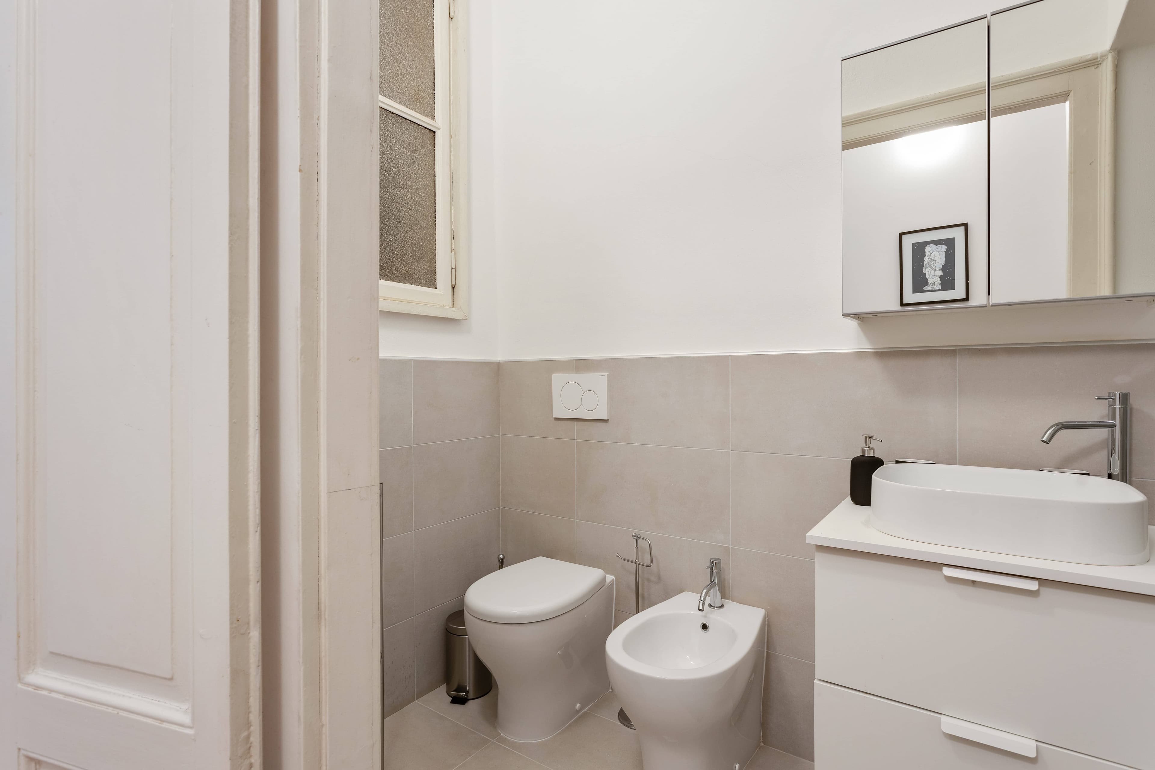 Image of the room
