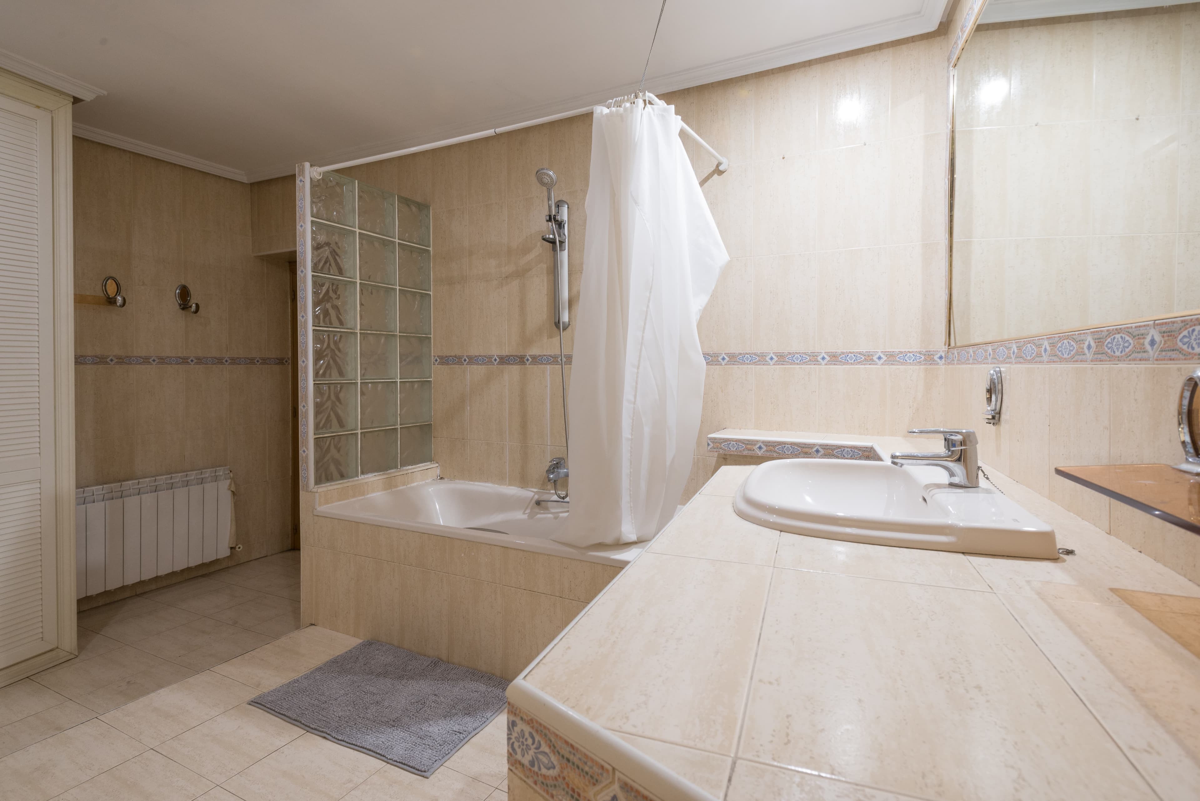 Image of the room