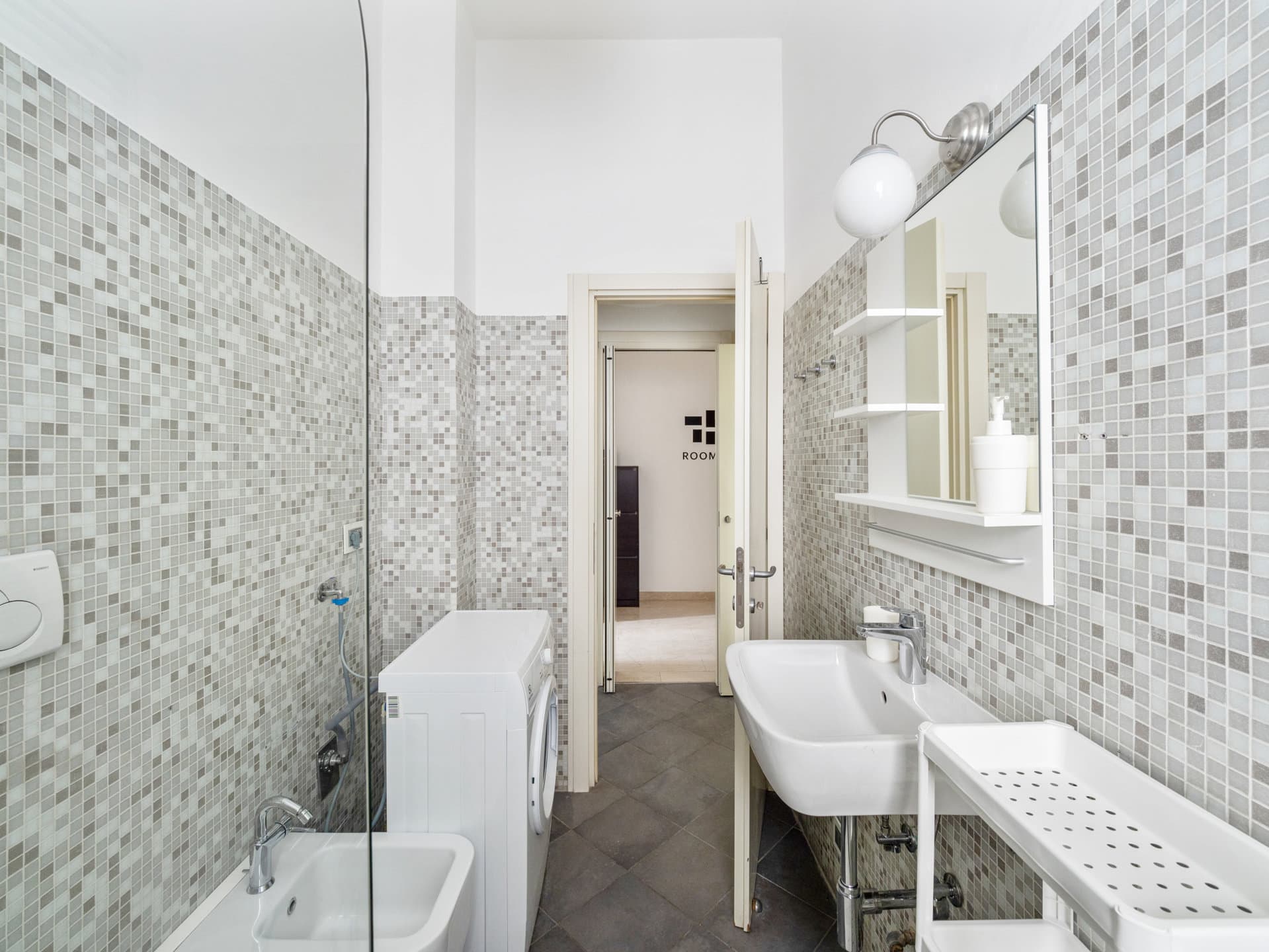 Image of the room