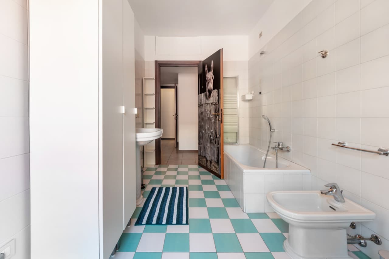 Image of the room