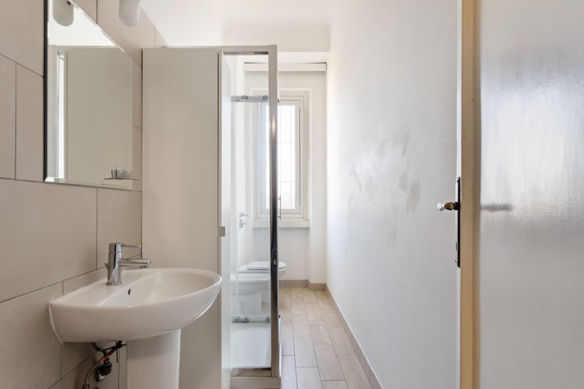 Image of the room