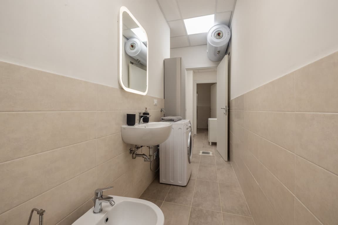 Image of the room