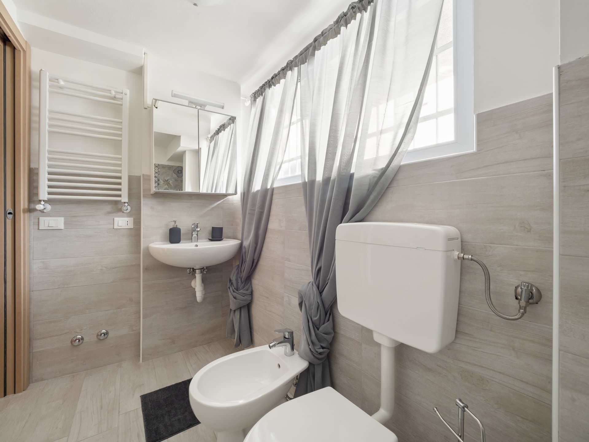 Image of the room