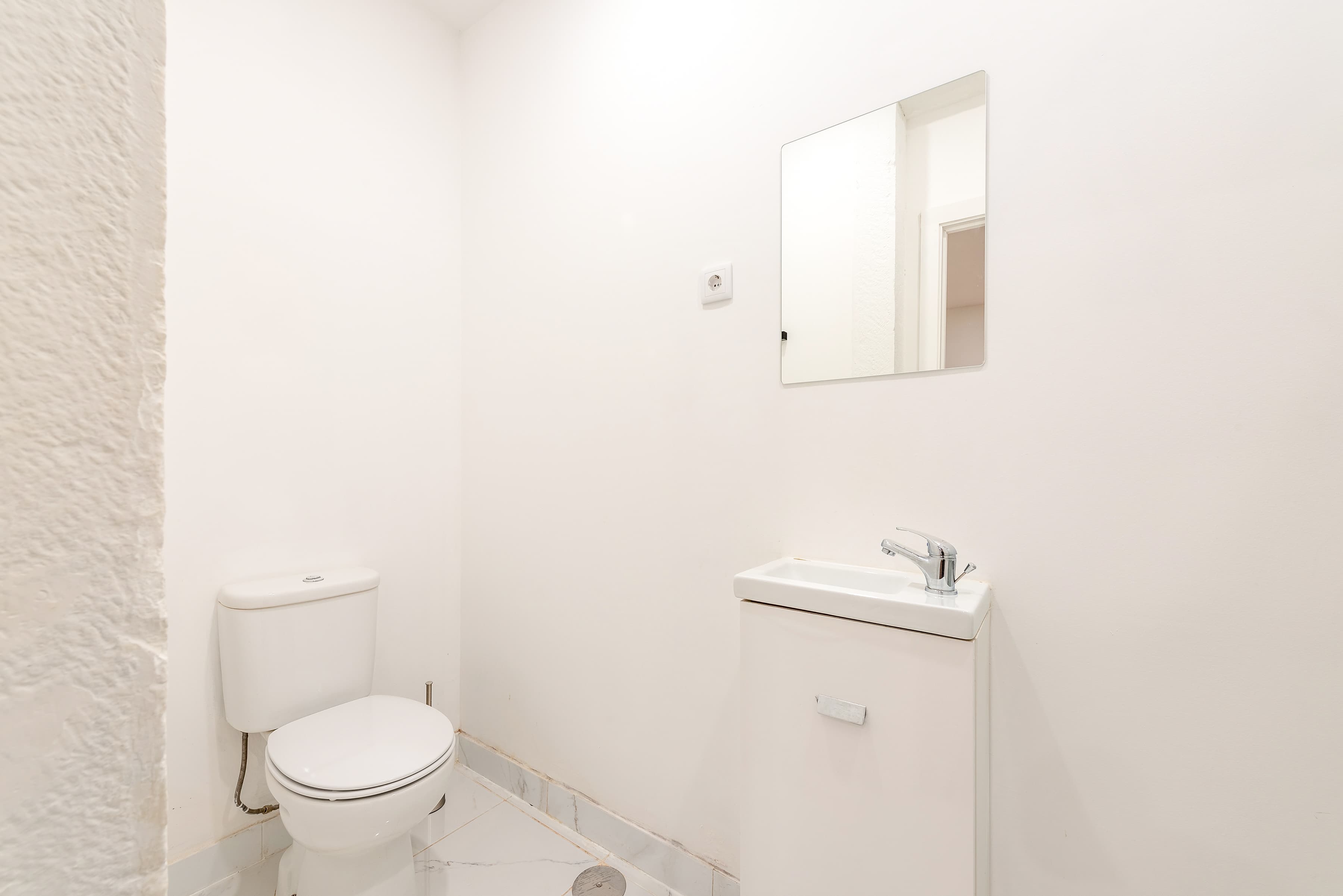 Image of the room