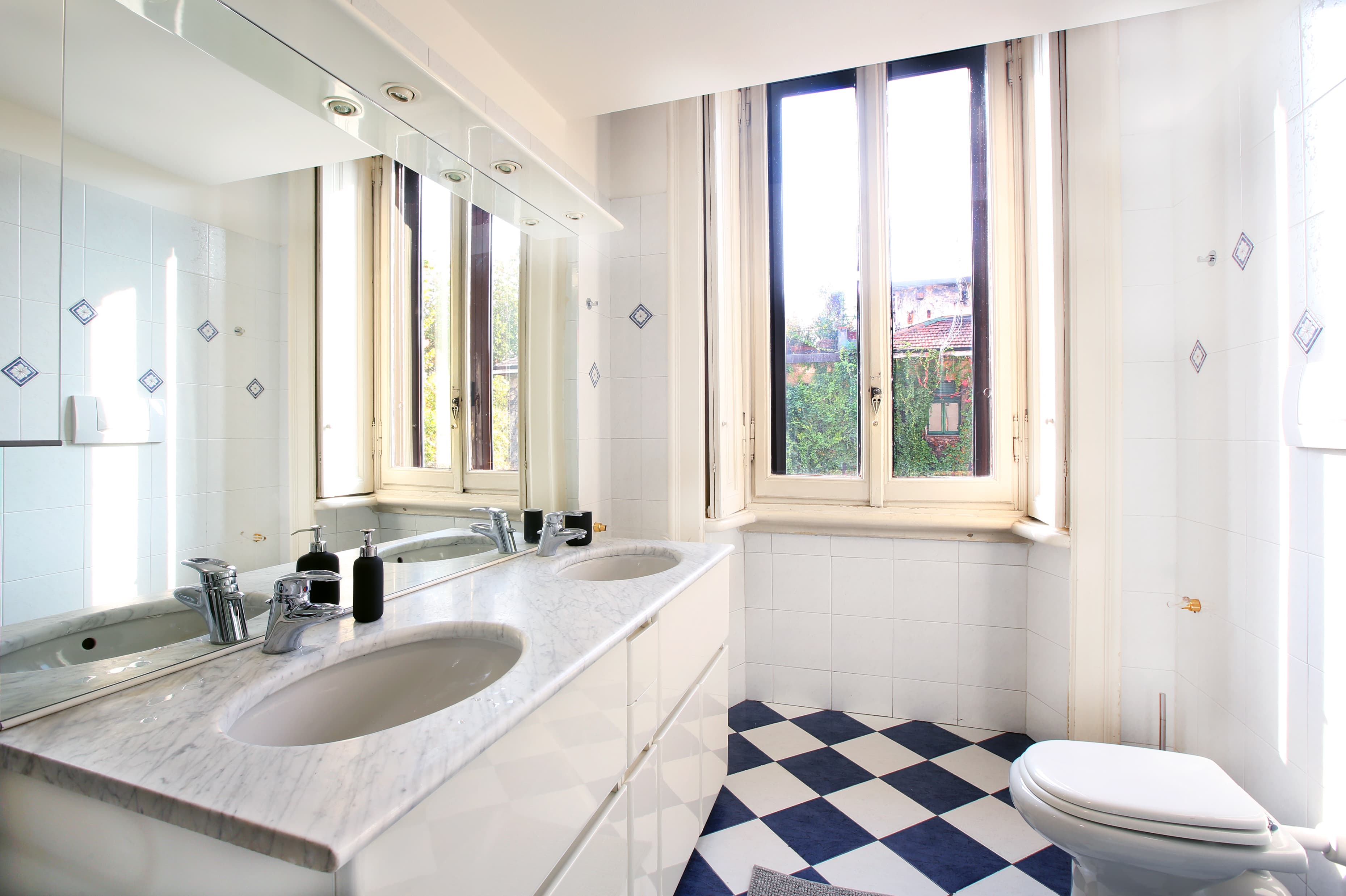Image of the room