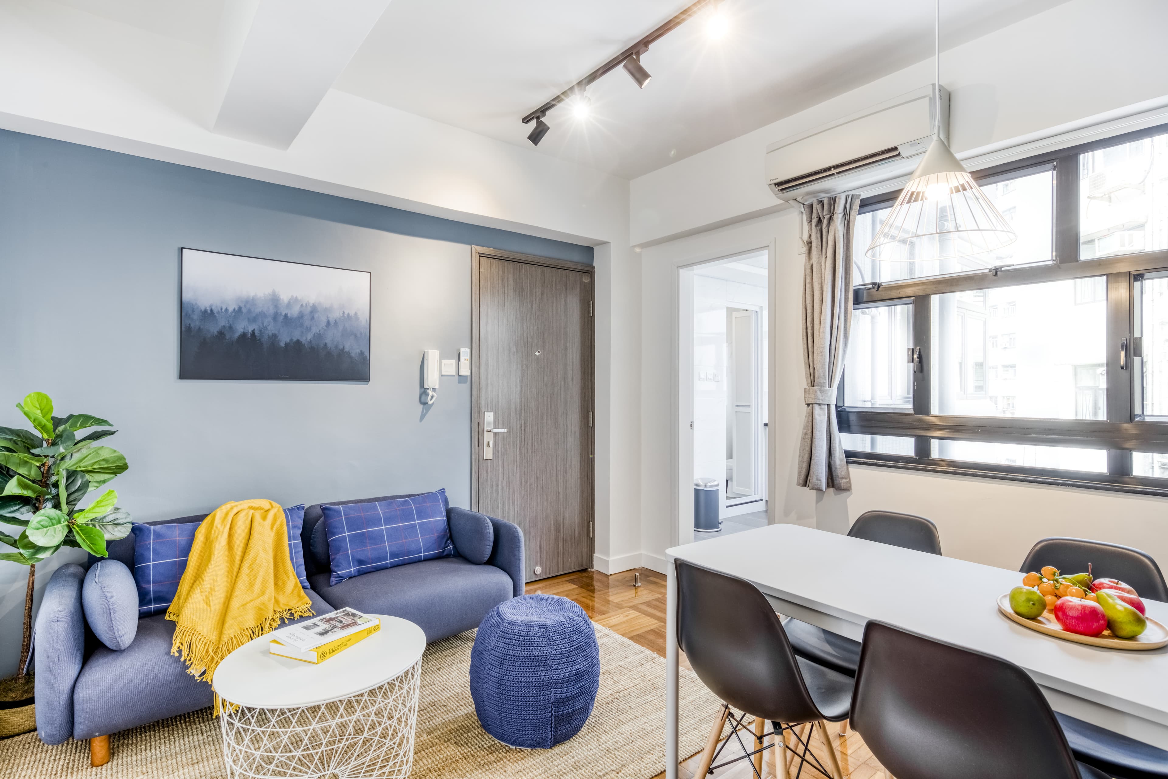 Image of the room