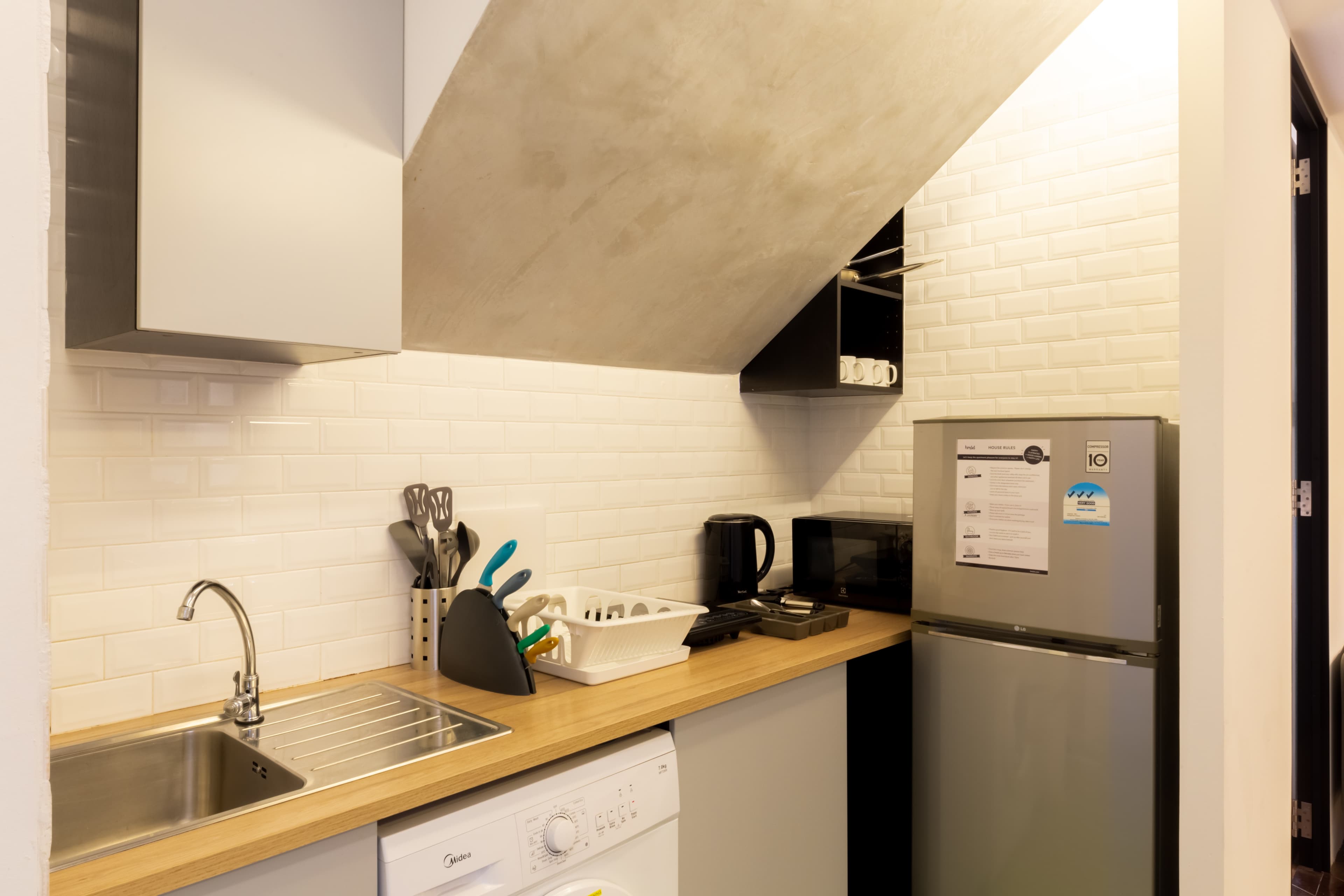 Picture of unit SG-01-054-004-01