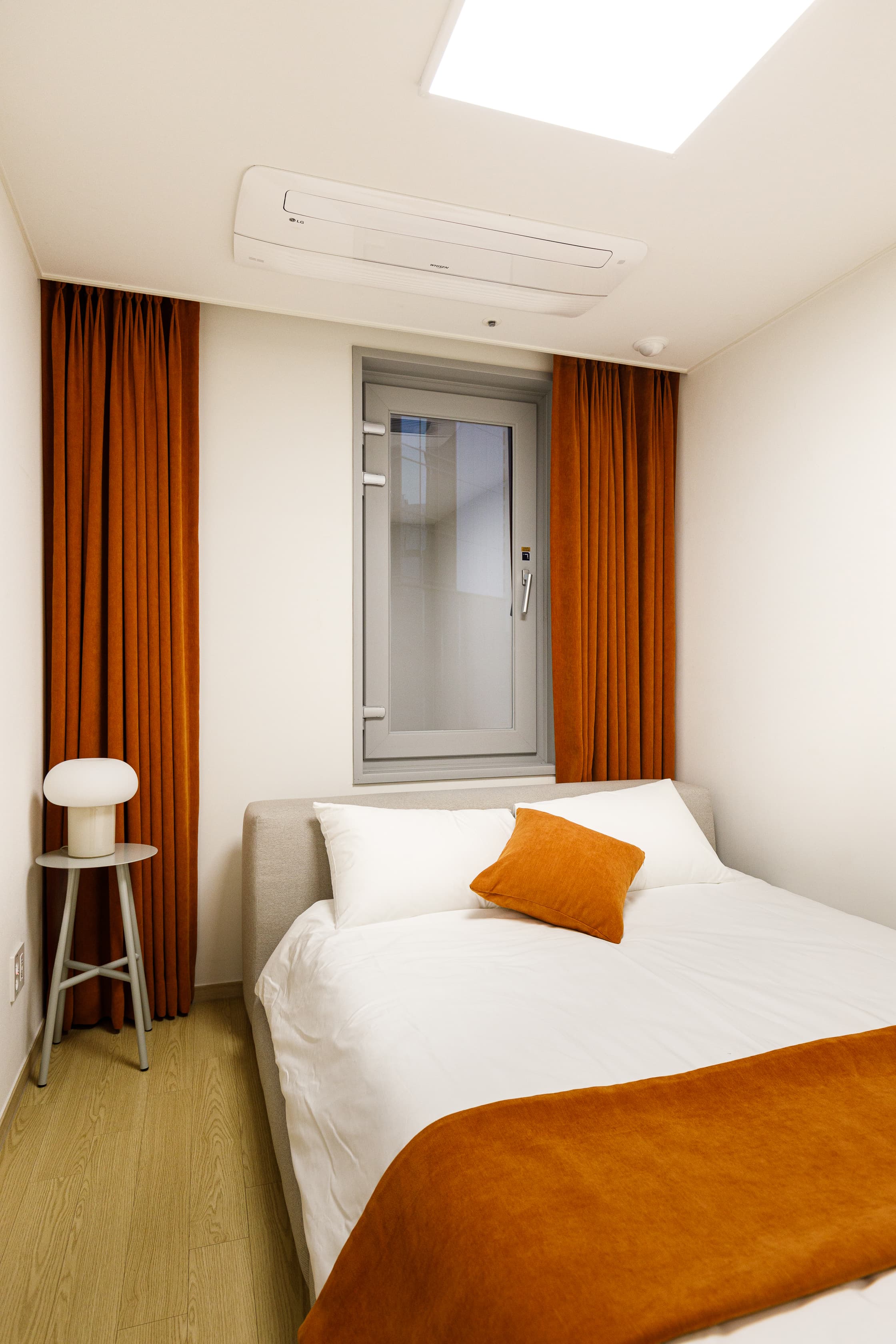 Image of the room