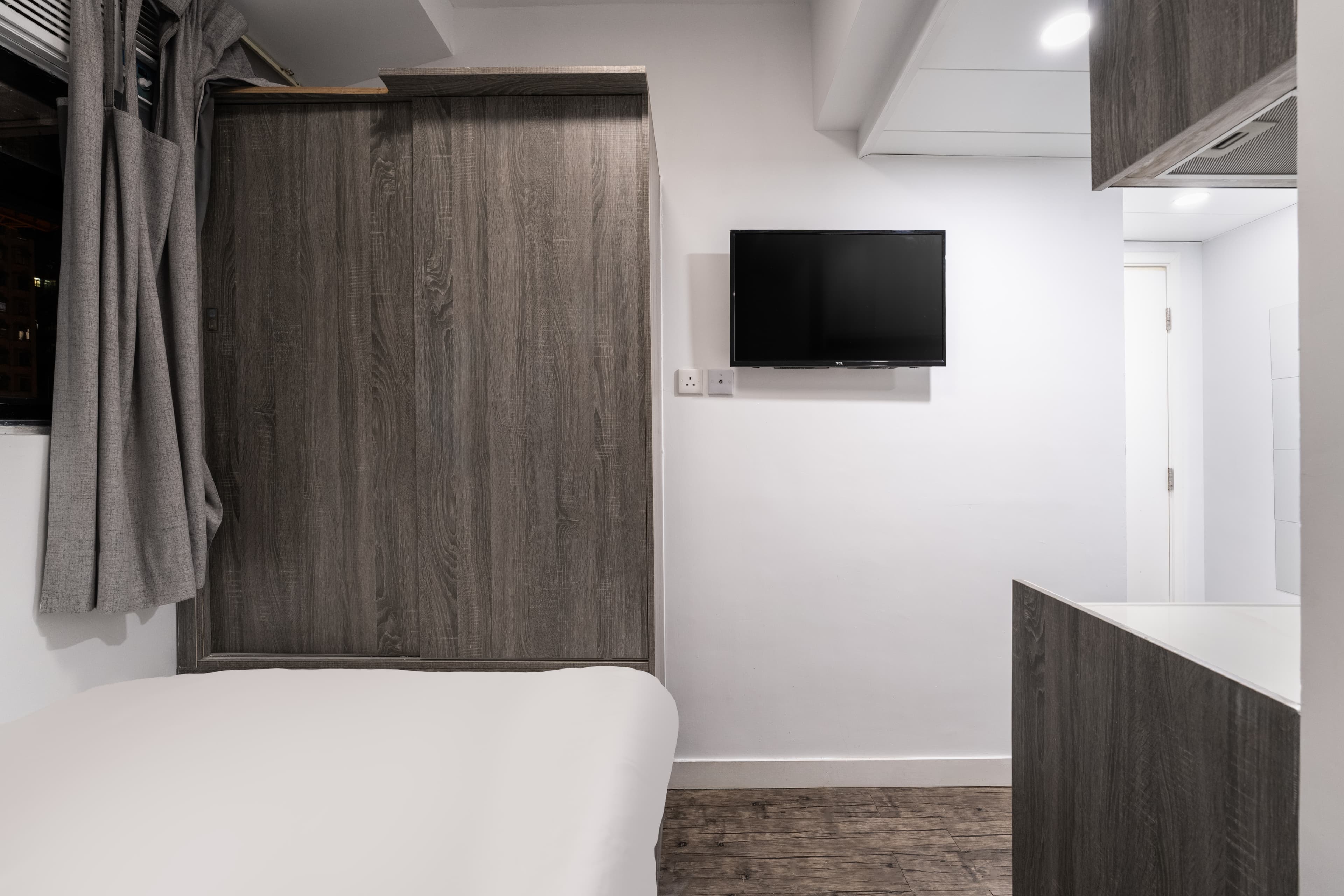 Picture of unit HK-01-067-017-01