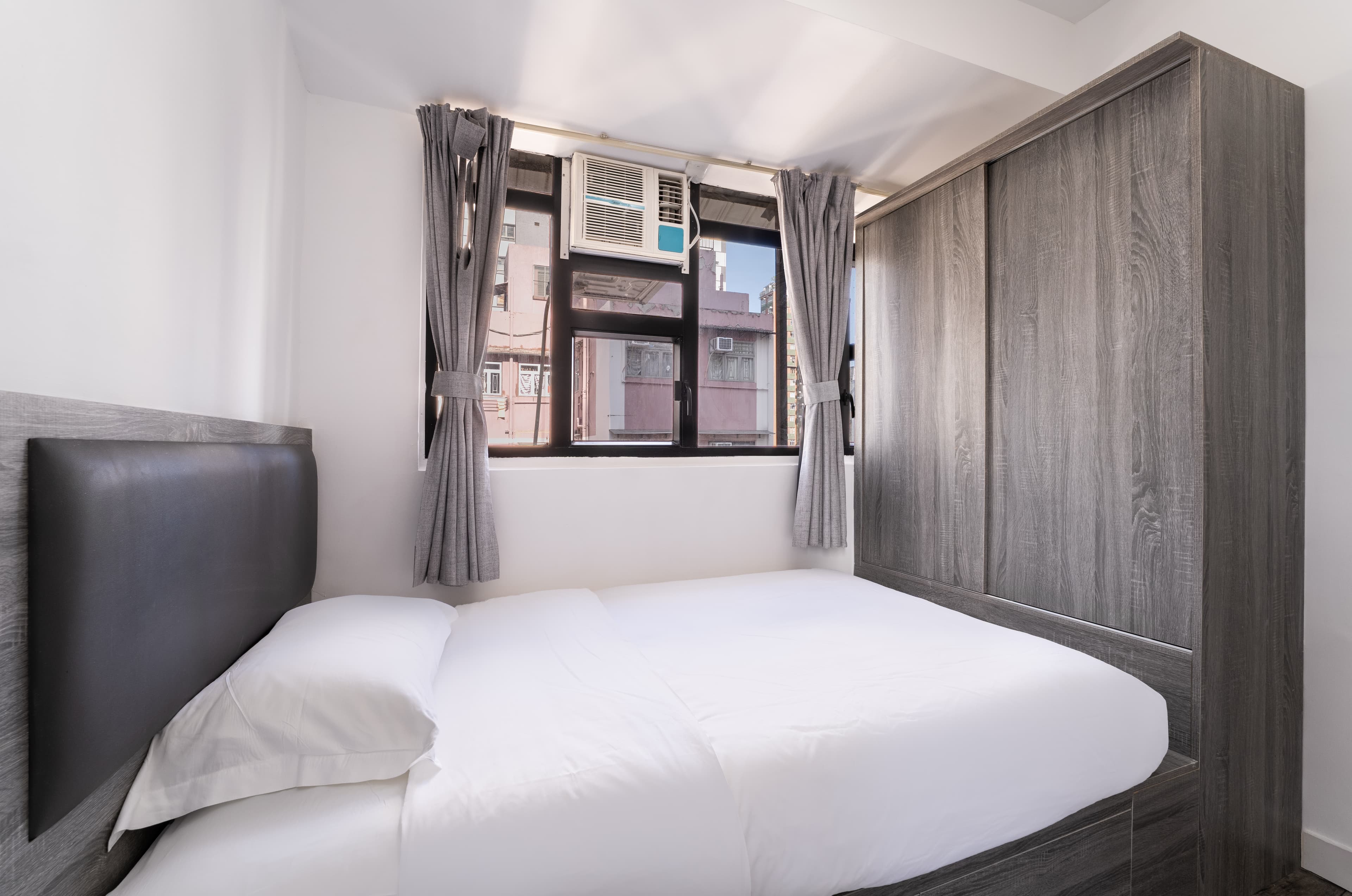 Marketing picture of unit HK-01-067-083-01