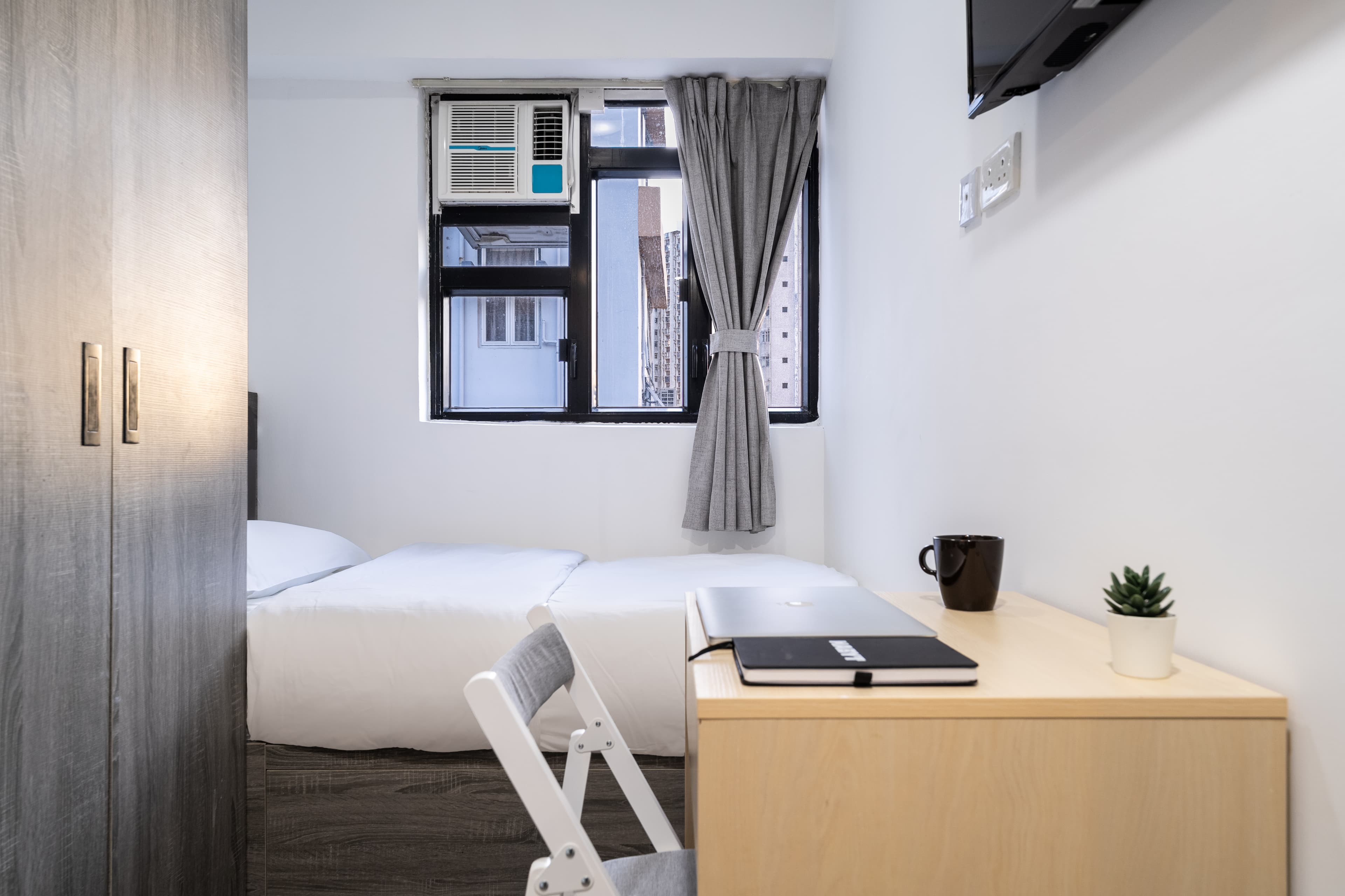 Marketing picture of unit HK-01-067-088-01