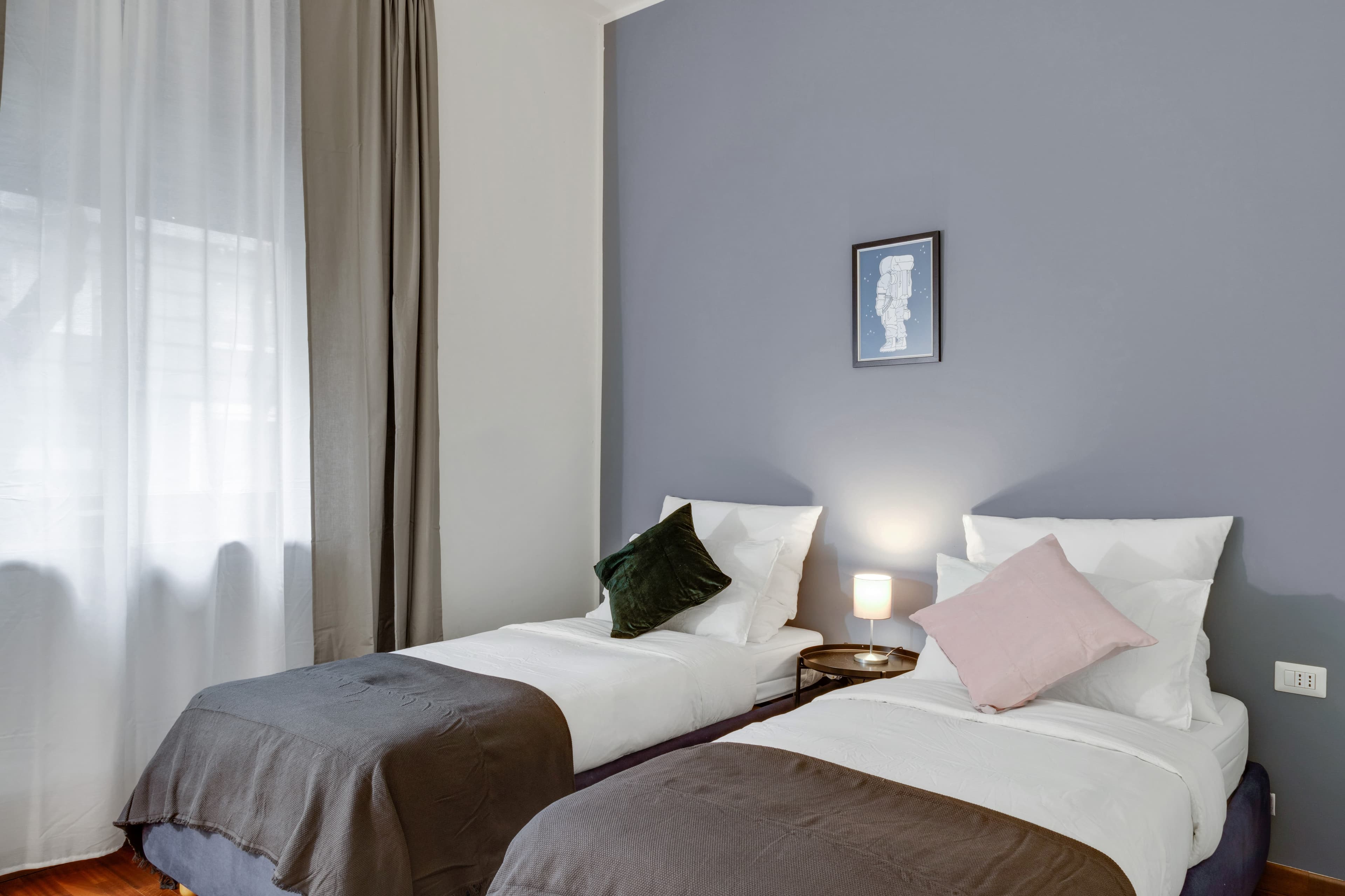 Picture of unit IT-14-004-001-04H