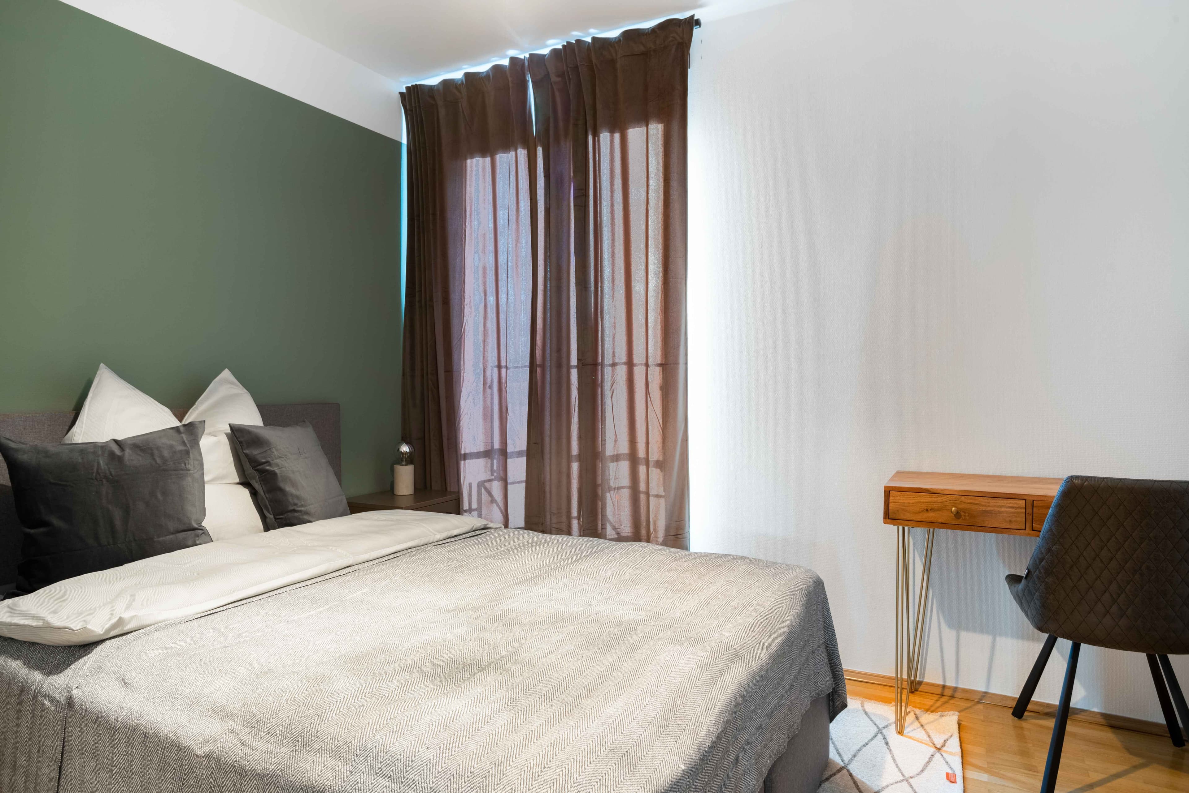 Picture of unit DE-04-021-001-03HF