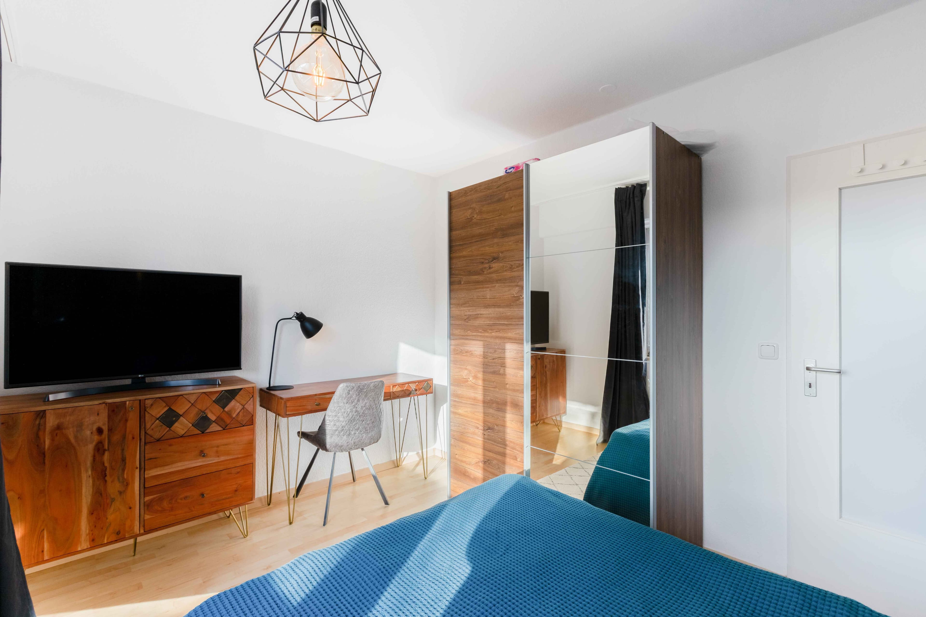 Picture of unit DE-07-006-001-05HF