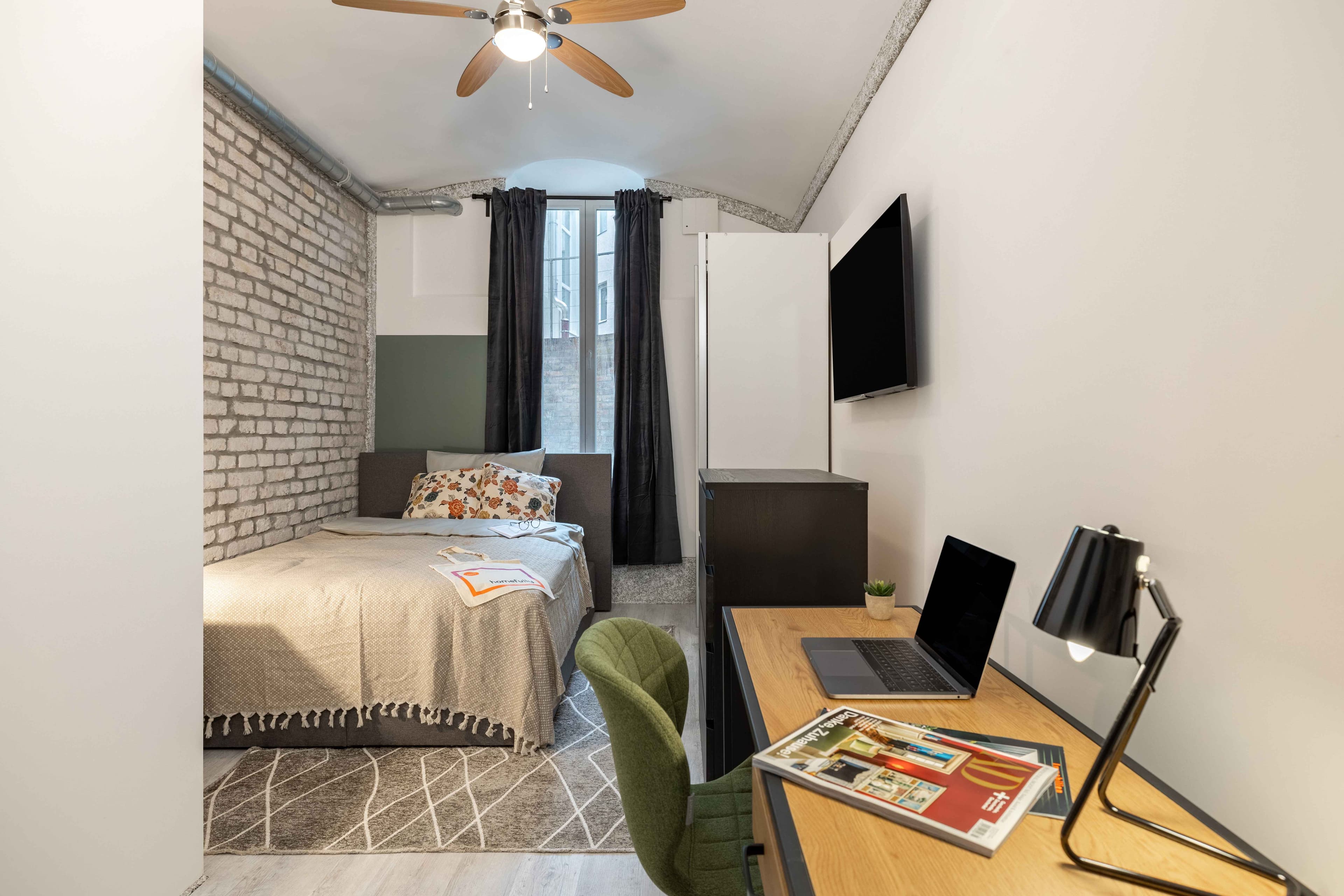 Marketing picture of unit DE-02-004-006-03HF