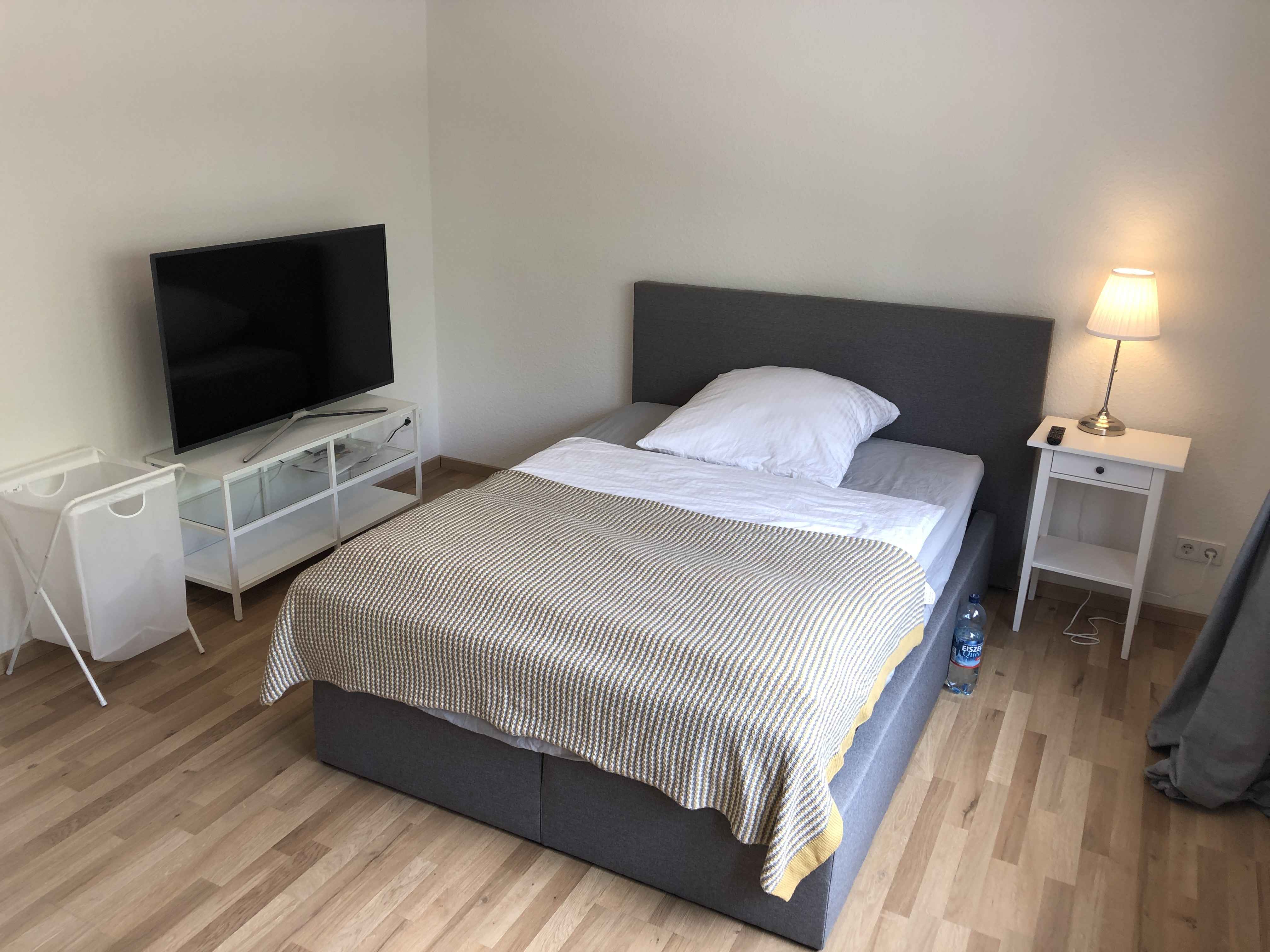 Picture of unit DE-09-018-002-02HF