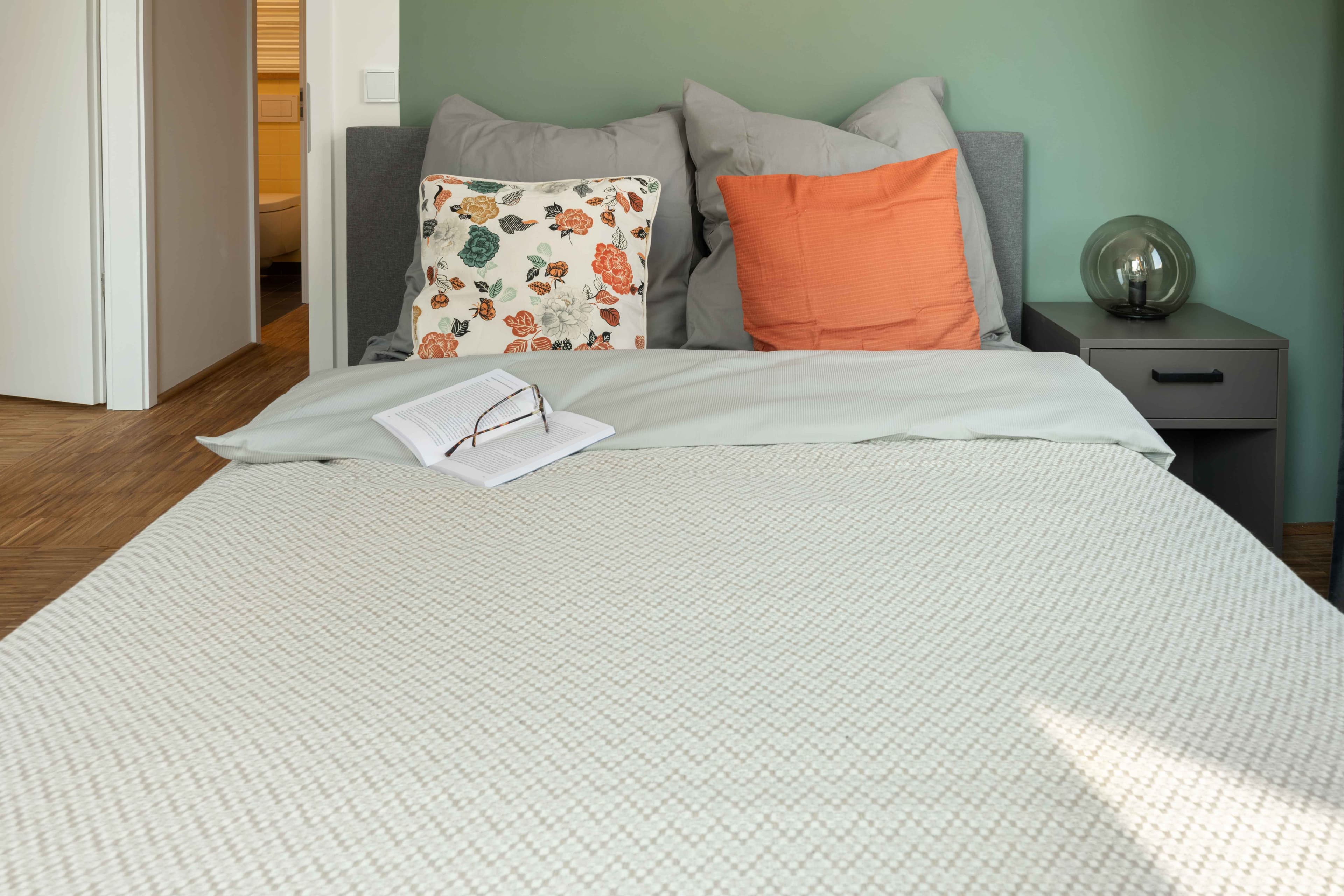 Picture of unit DE-02-020-002-03HF