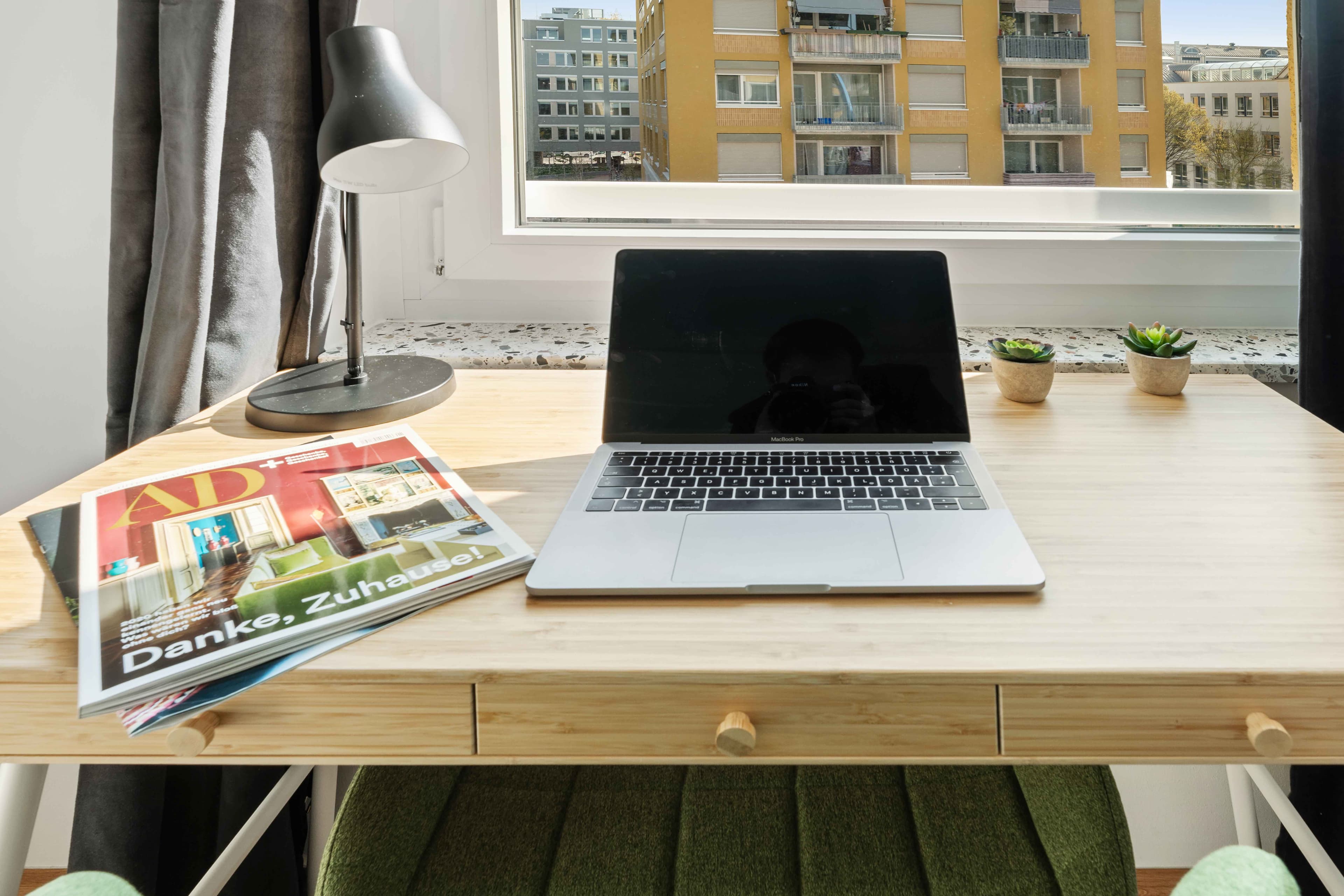 Picture of unit DE-02-020-002-03HF