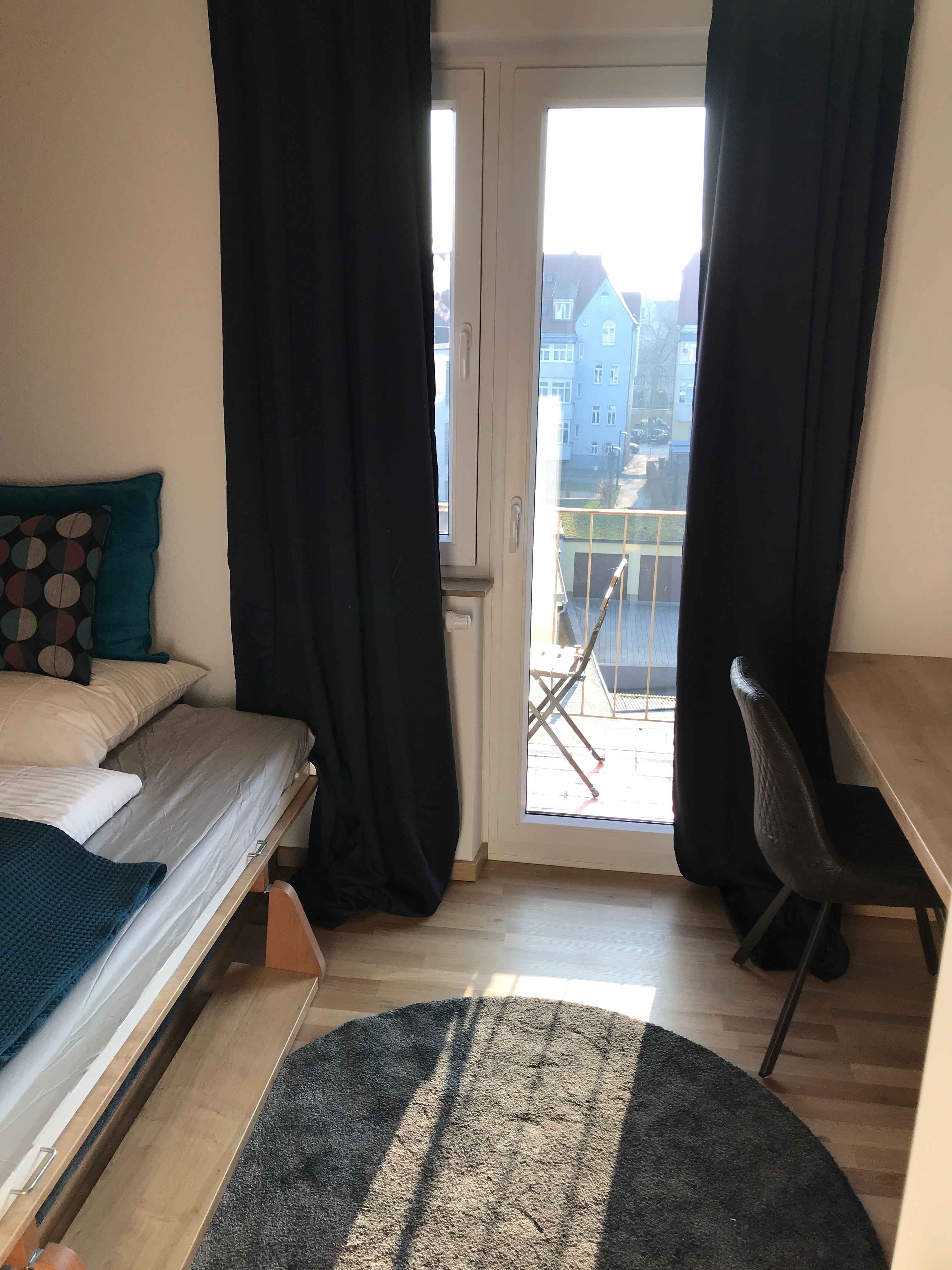 Picture of unit DE-09-018-006-03HF