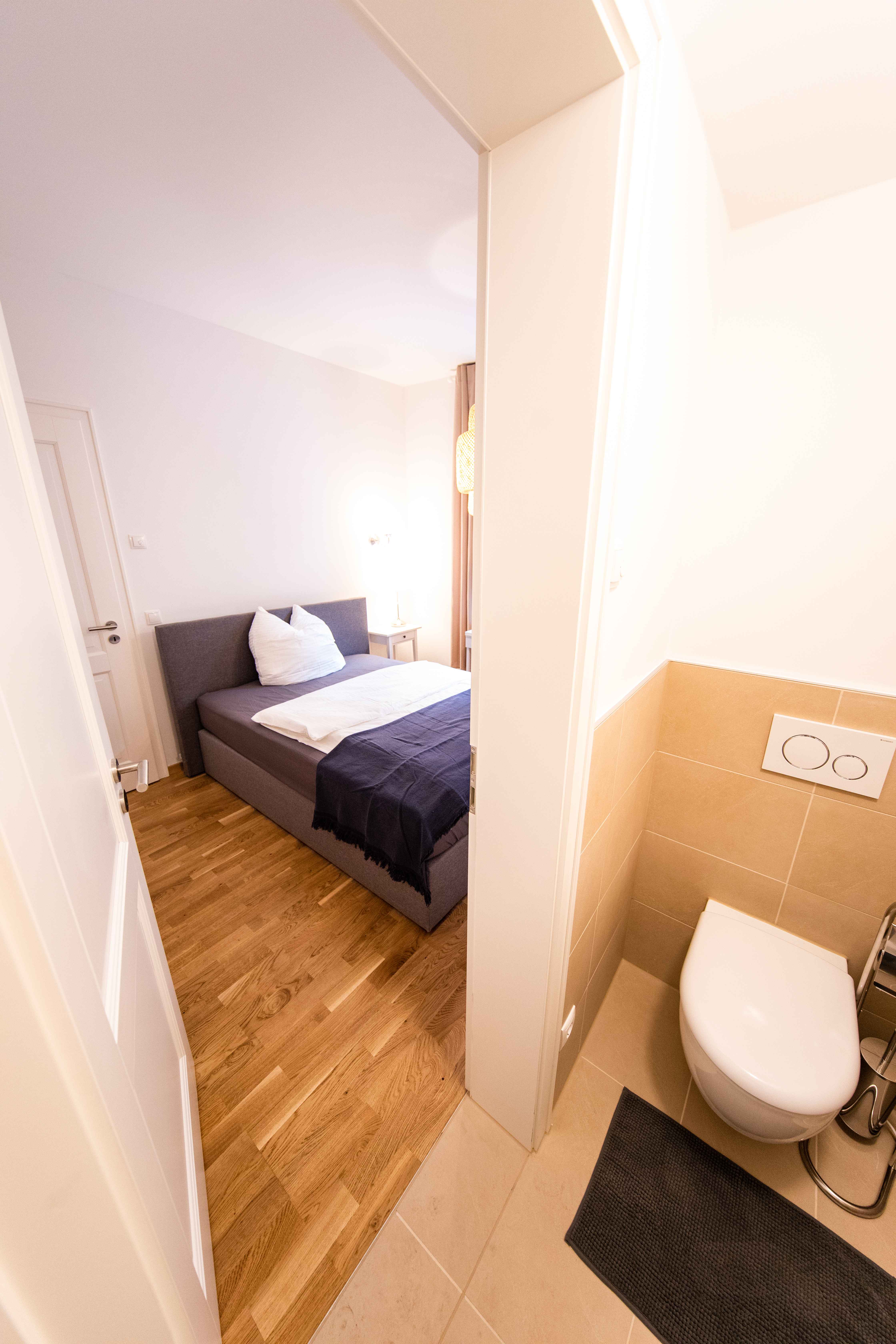 Marketing picture of unit DE-04-004-001-05HF