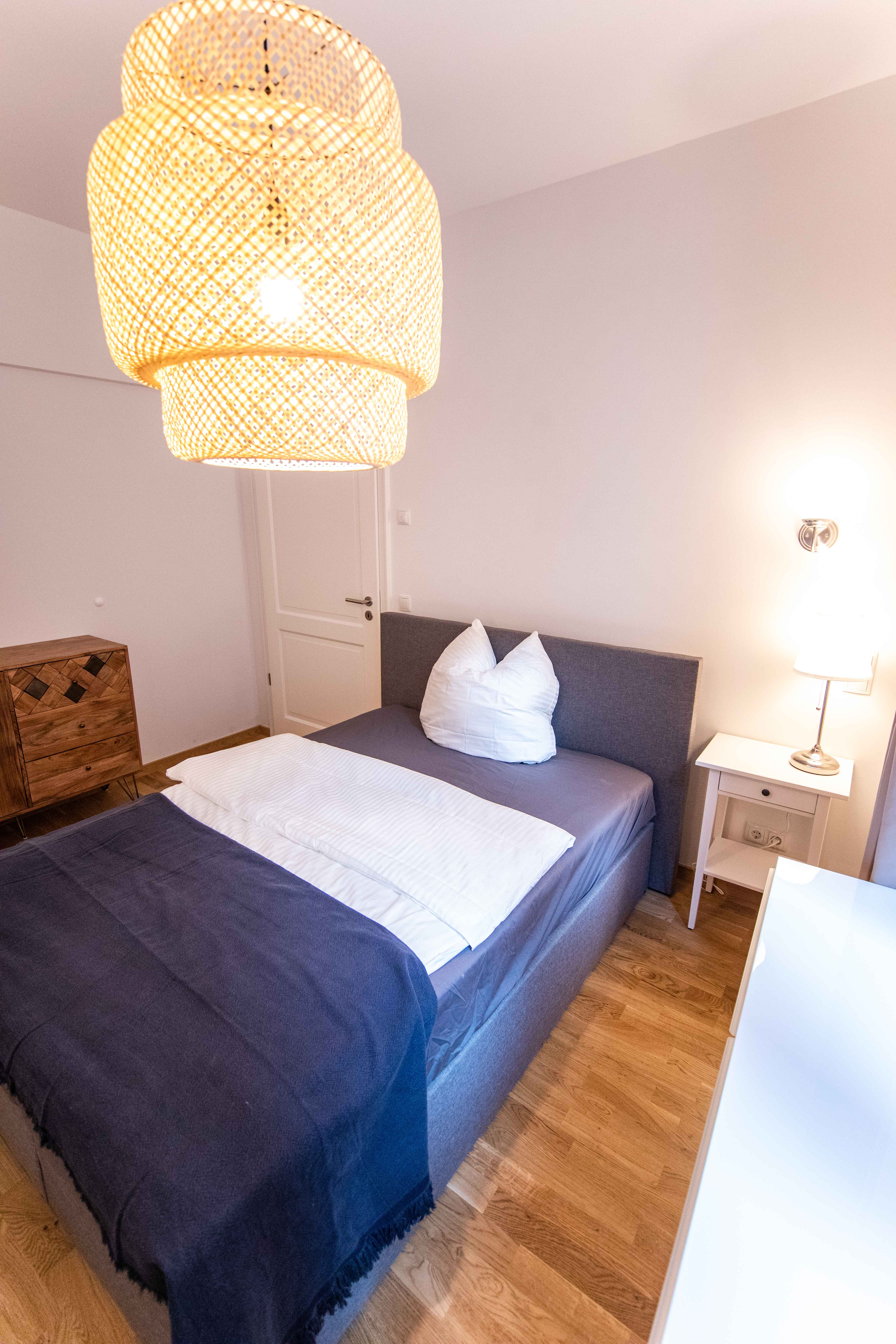 Picture of unit DE-04-004-001-05HF