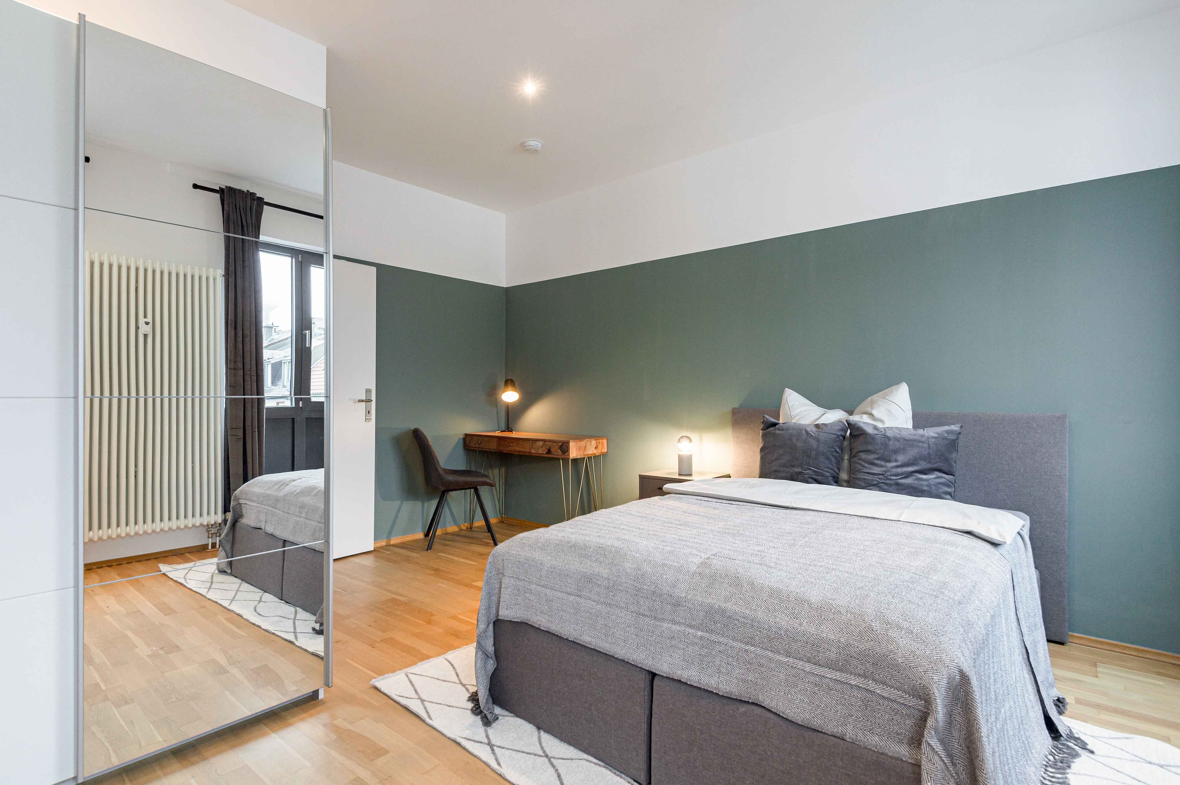 Picture of unit DE-04-026-005-02HF