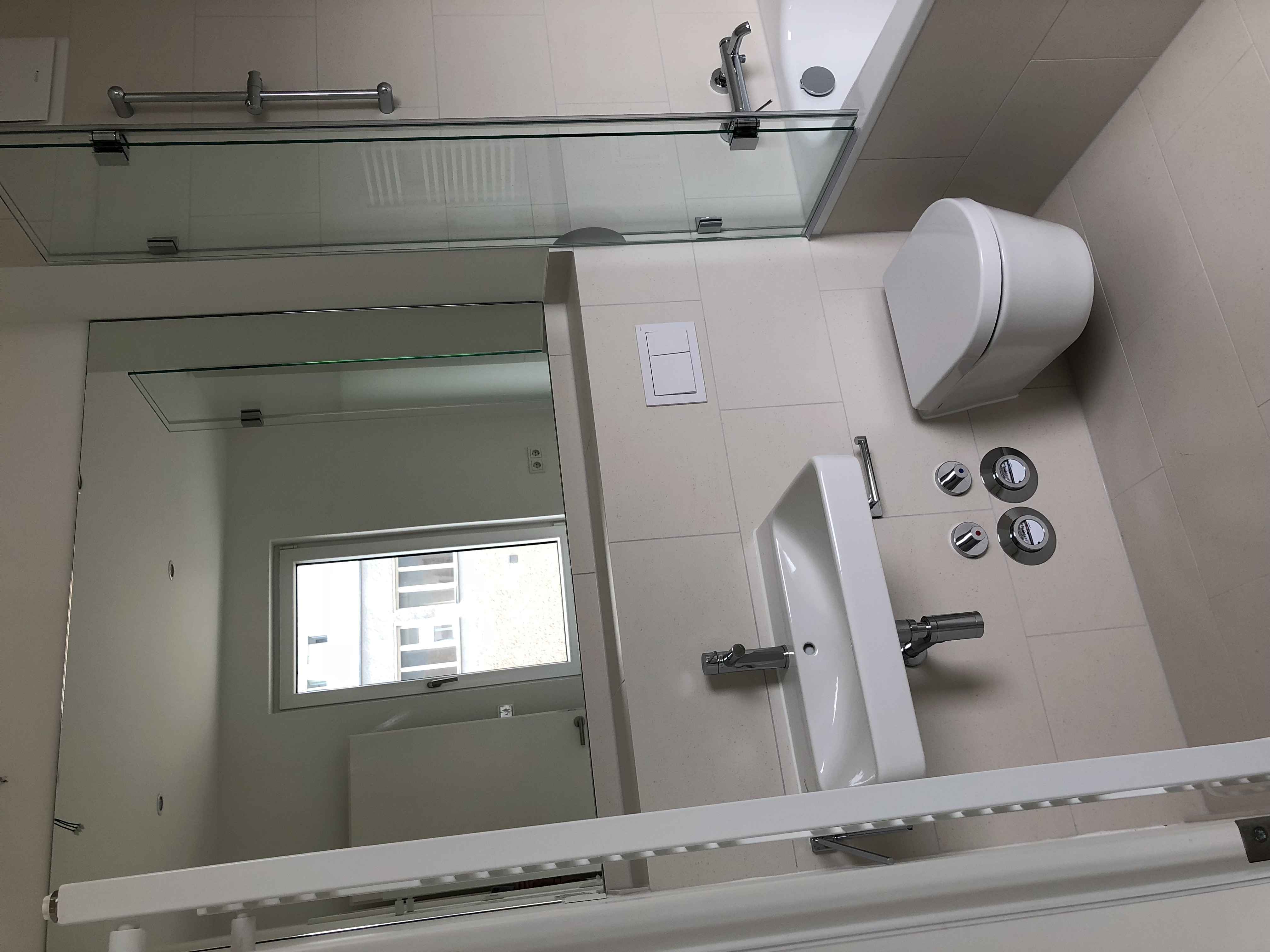 Picture of unit DE-01-002-003-01HF