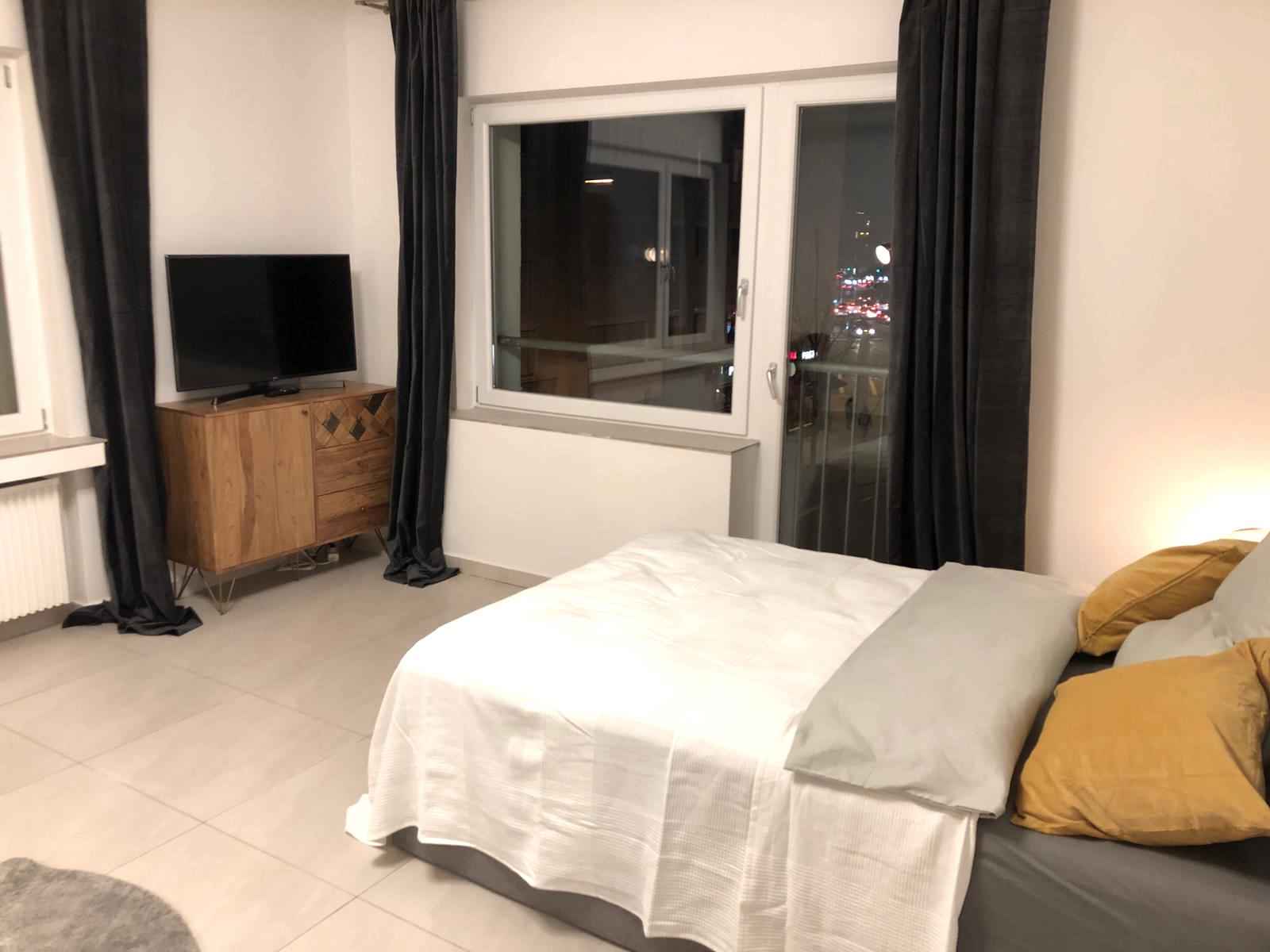 Picture of unit DE-07-001-001-02HF