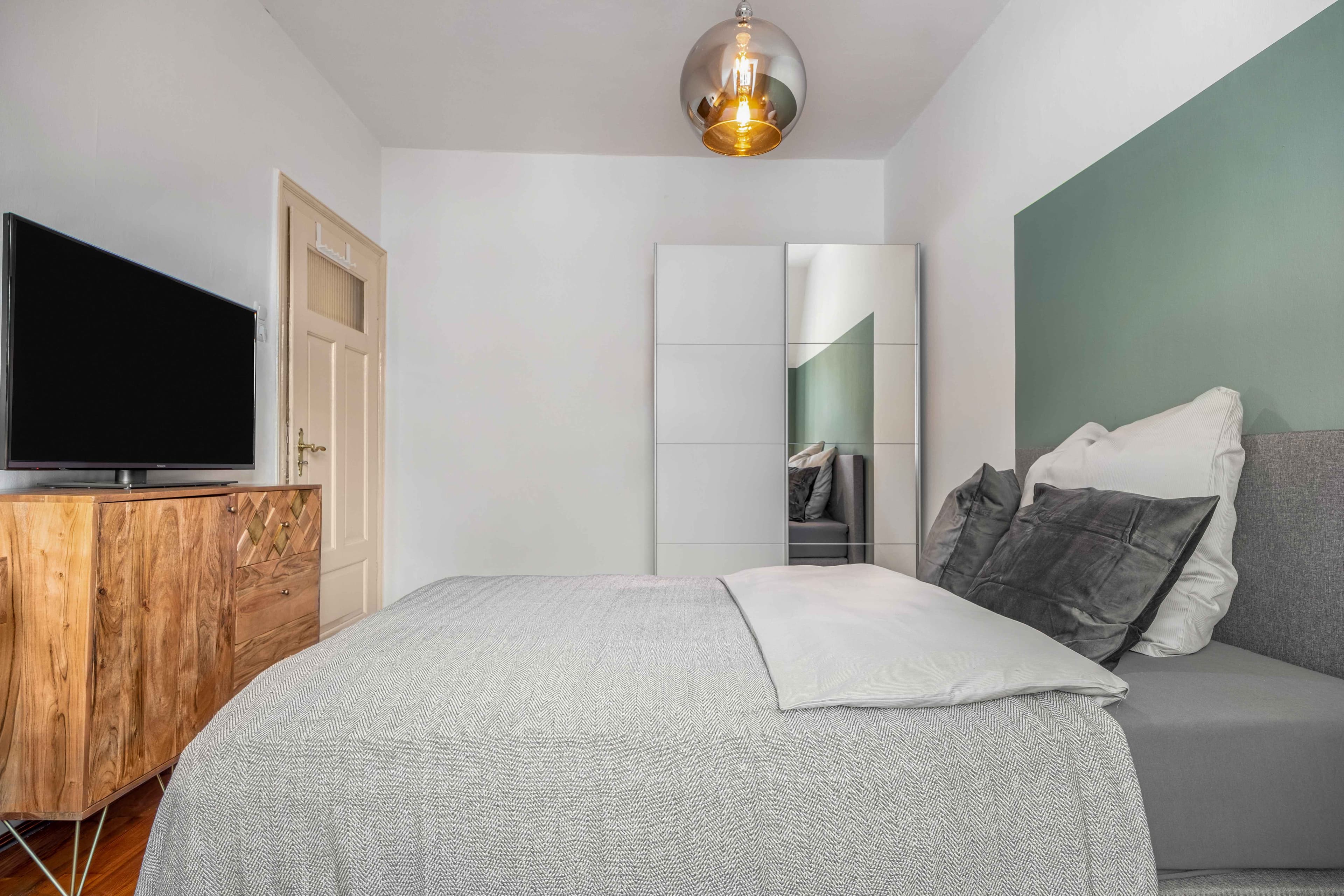 Picture of unit DE-02-016-001-03HF