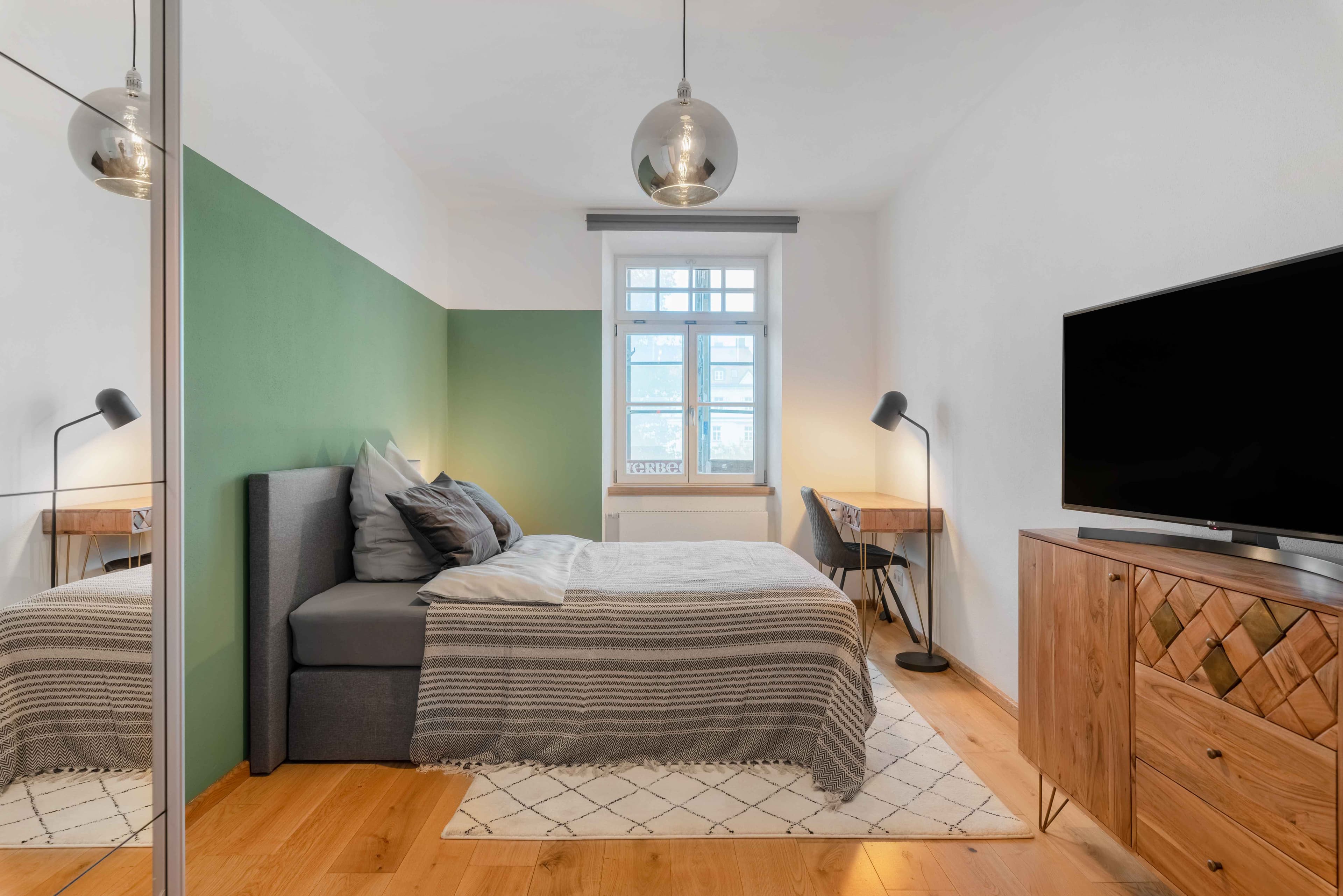 Picture of unit DE-02-007-004-04HF